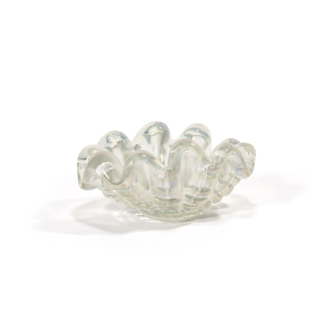 ERCOLE BAROVIER, BAROVIER & TOSO, 1940 ca. Una coppa a conchiglia