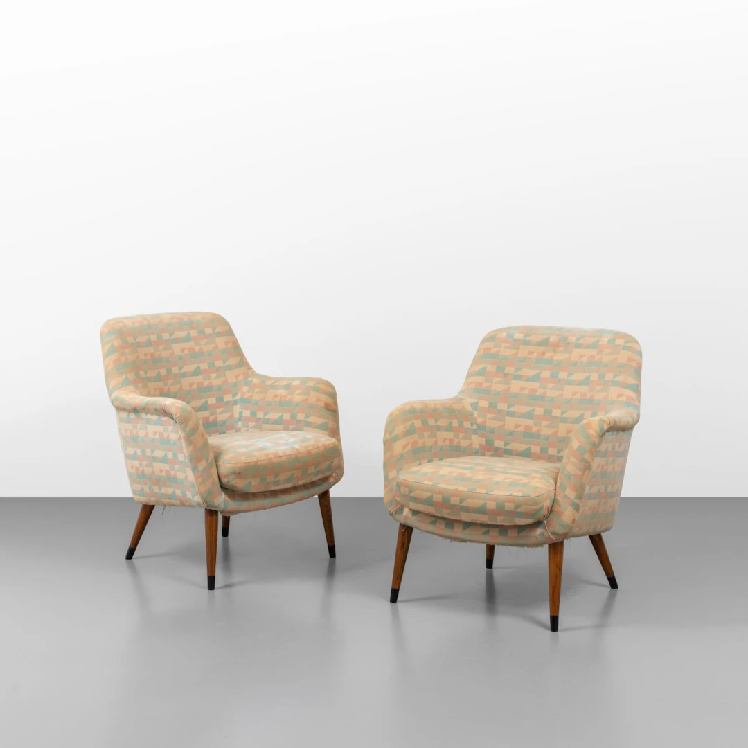 NINO ZONCADA, CASSINA, 1958. Due poltrone modello '1102'. Strutture