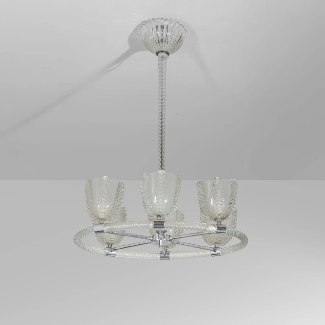 BAROVIER & TOSO, anni '40. Una lampada a sospensione. Vetro ritorto