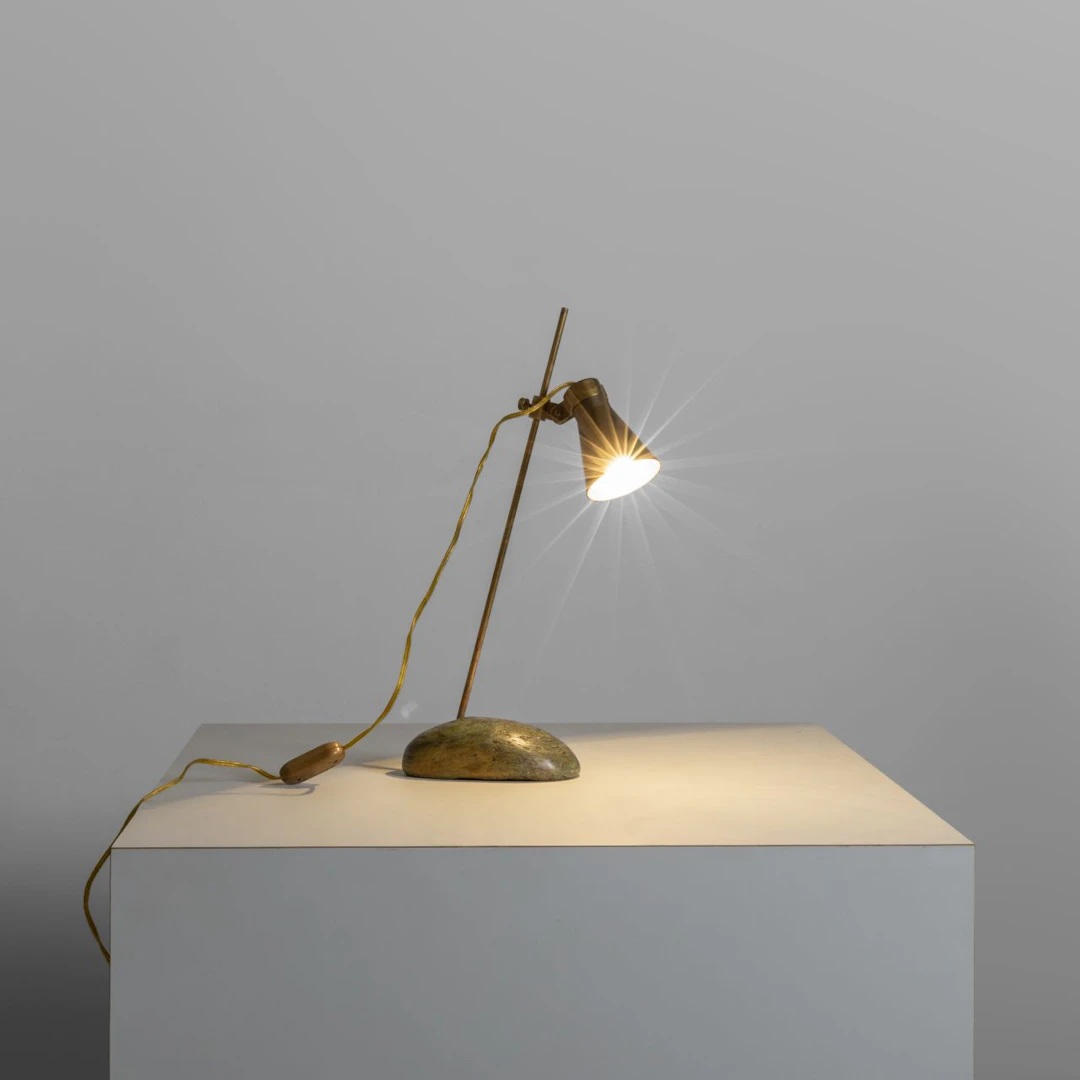 LUIGI CACCIA DOMINIONI, AZUCENA, 1948. Una lampada da tavolo 'Lta