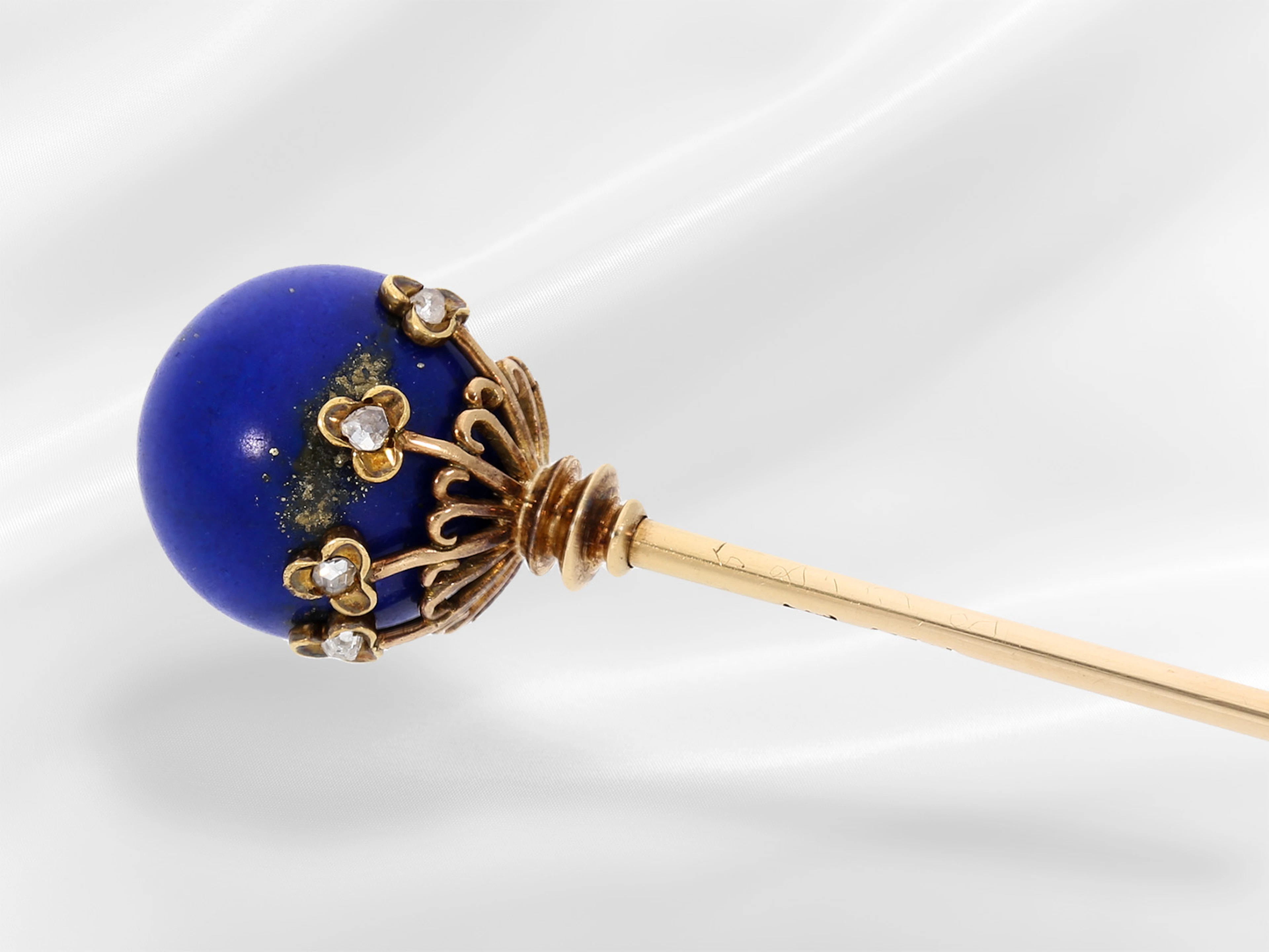 Russian hatpin/hairpin set with diamonds, c. 1900, probably Fabergé