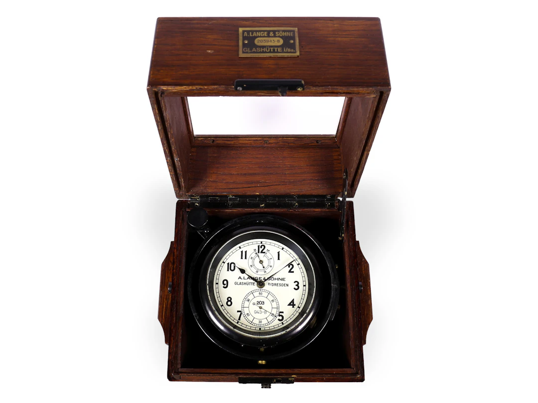 Marine chronometer: A. Lange & Söhne Kriegsmarine chronometer No.