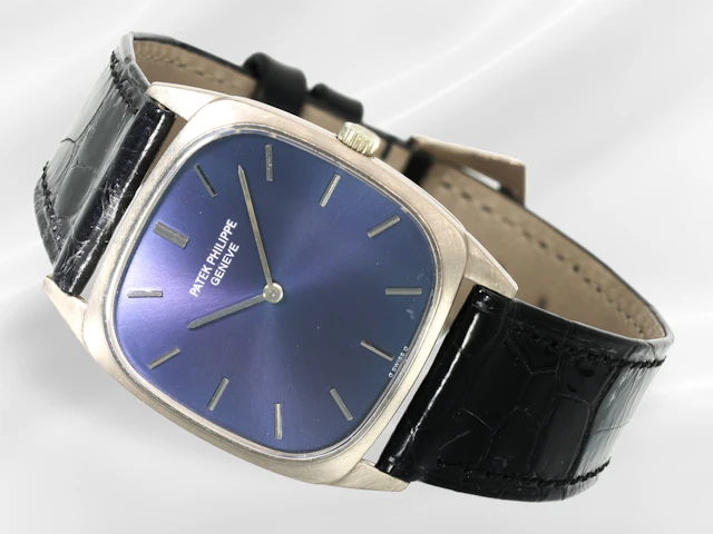 Wristwatch: rare, elegant, extra-flat Patek Philippe in white gold