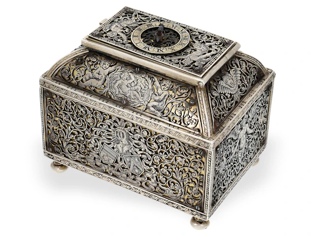 Table clock: an exceptionally magnificent Renaissance-style ‘chest’