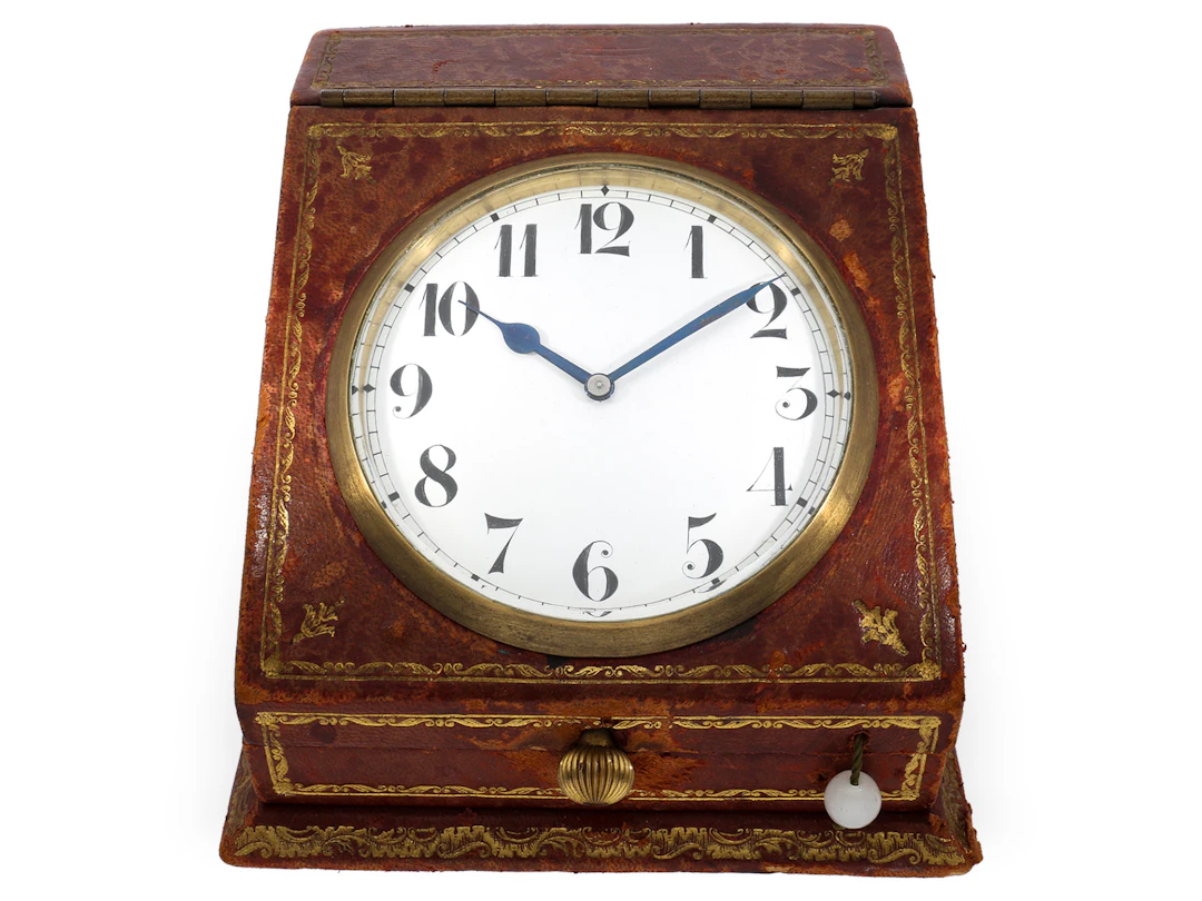 Table clock: Desk clock with minute repeater, Switzerland, ca. 1920