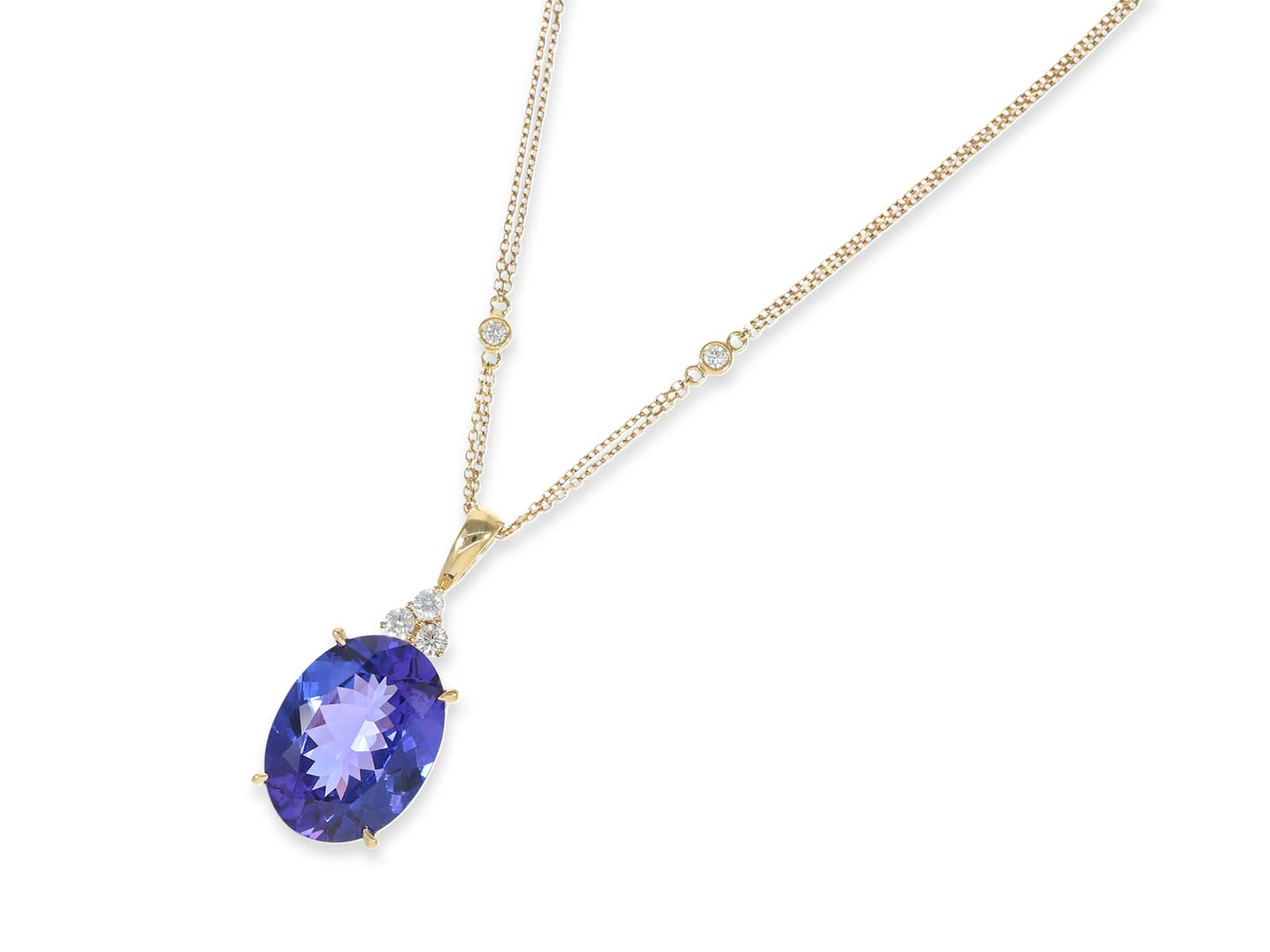 Necklace: exclusive, as good as new tanzanite and diamond necklace