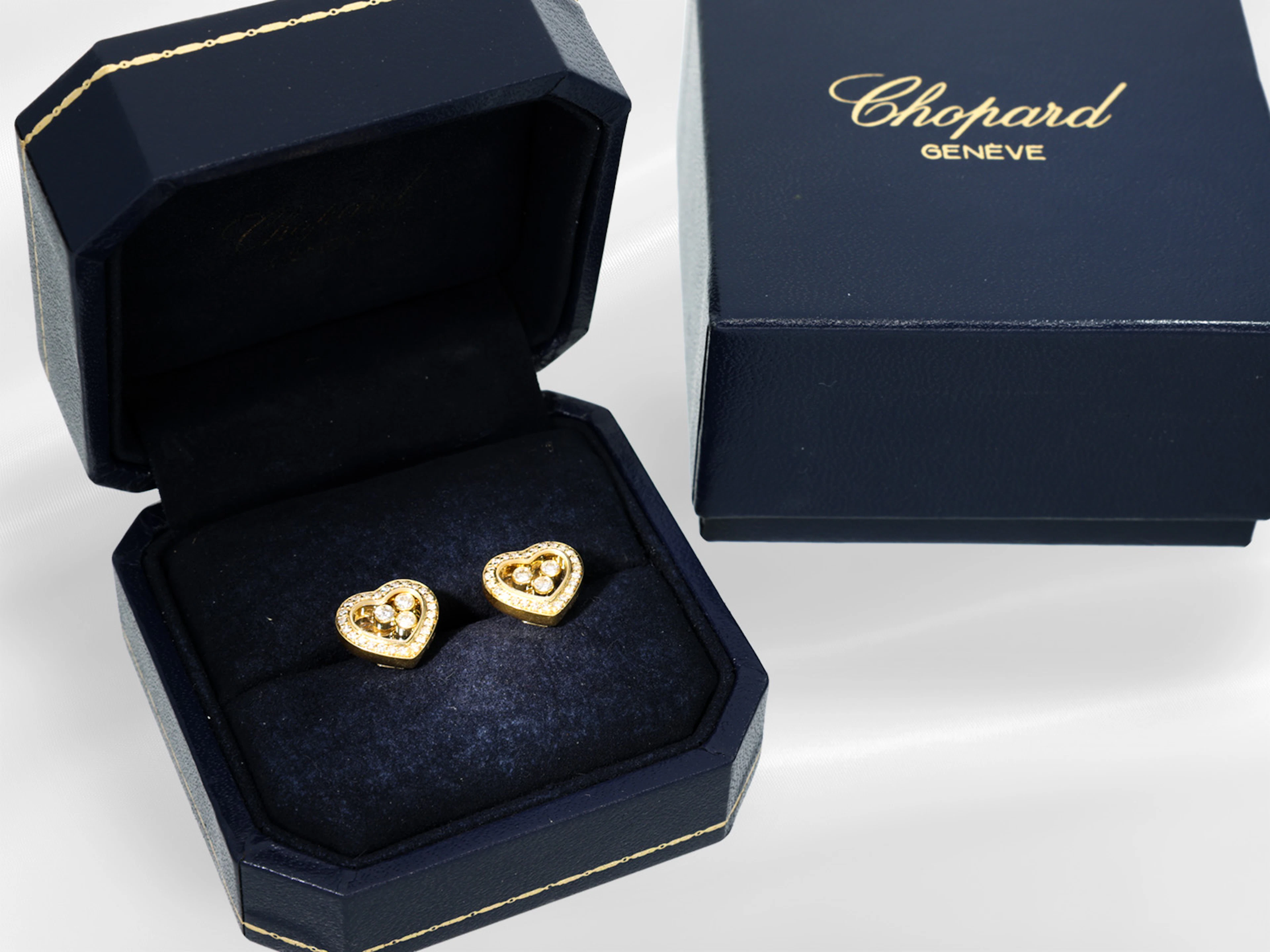 Earrings: formerly expensive, luxurious earrings from “Chopard”, Happy Diamonds