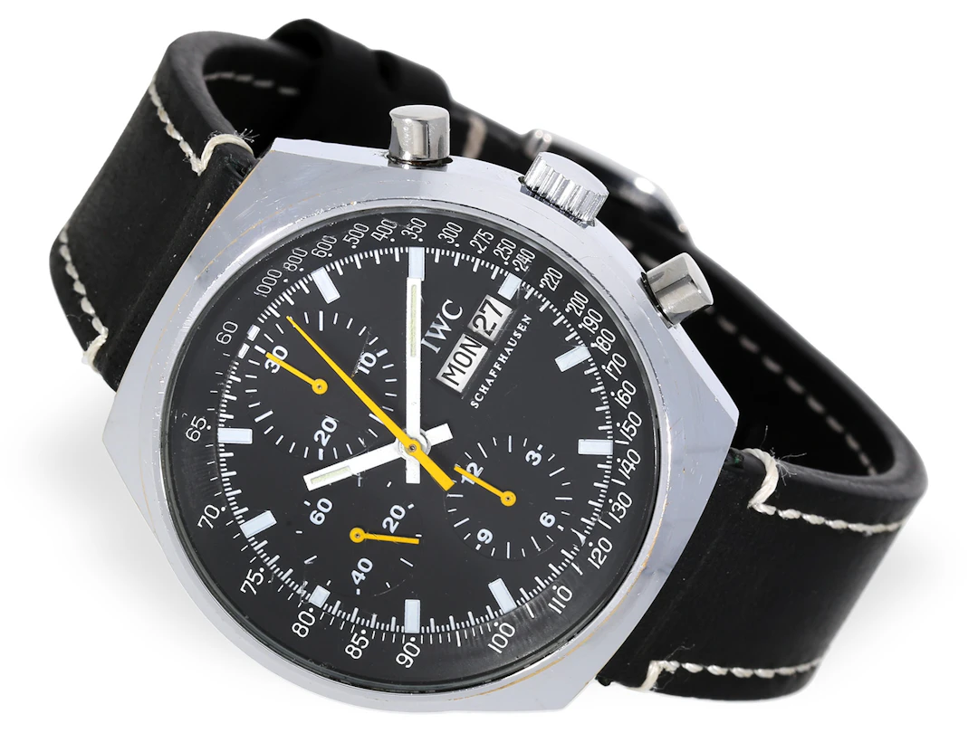 Wristwatch: large vintage IWC chronograph Valjoux 7750, 1970s