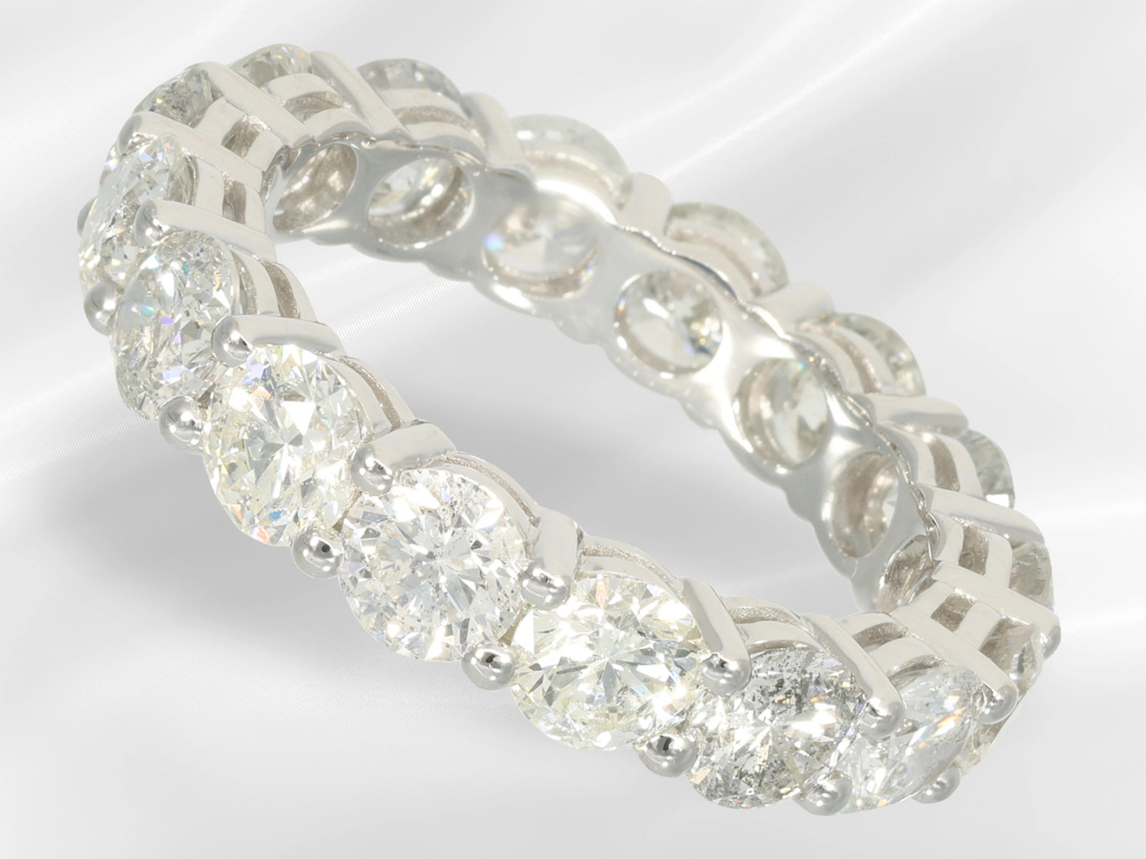 Ring: modern, delicate white gold eternity ring with brilliant-cut