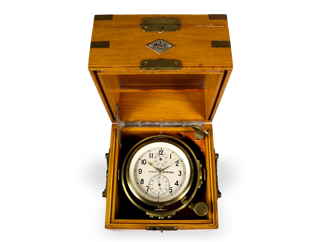 Marine chronometer: early Russian chronometer, 1st Moscow Watch Factory