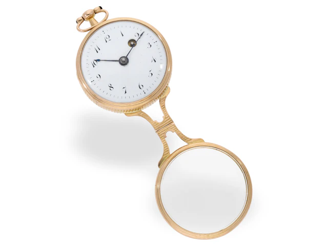 Pocket watch: an absolute rarity, shaped watch with magnifying glass