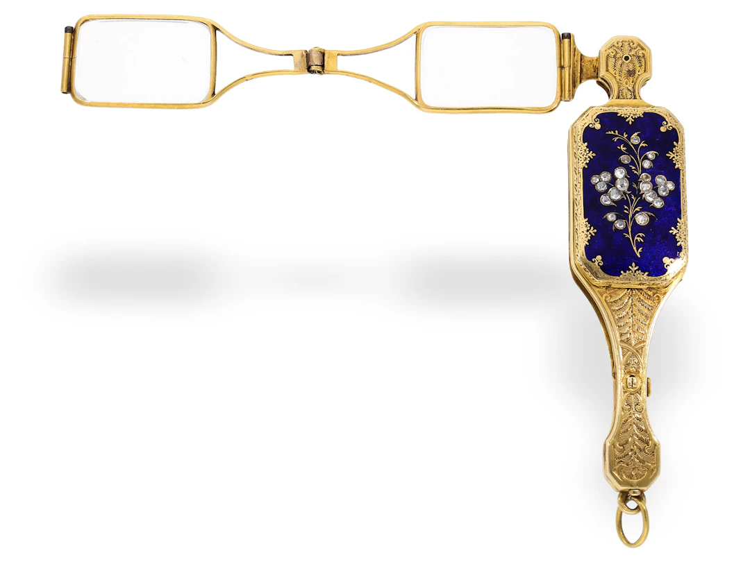 Form watch: very fine gold and enamel lorgnette set with diamonds