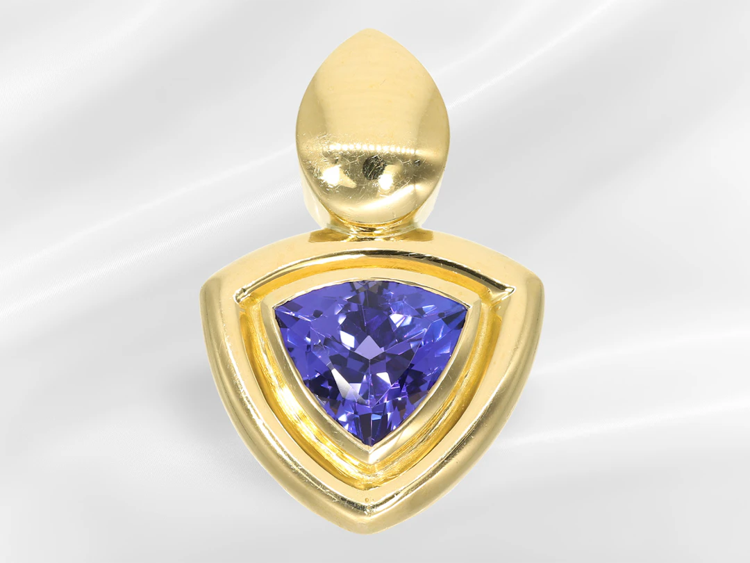 Pendant: Goldsmith’s clip-on pendant with a large, fine-quality trilliant-cut