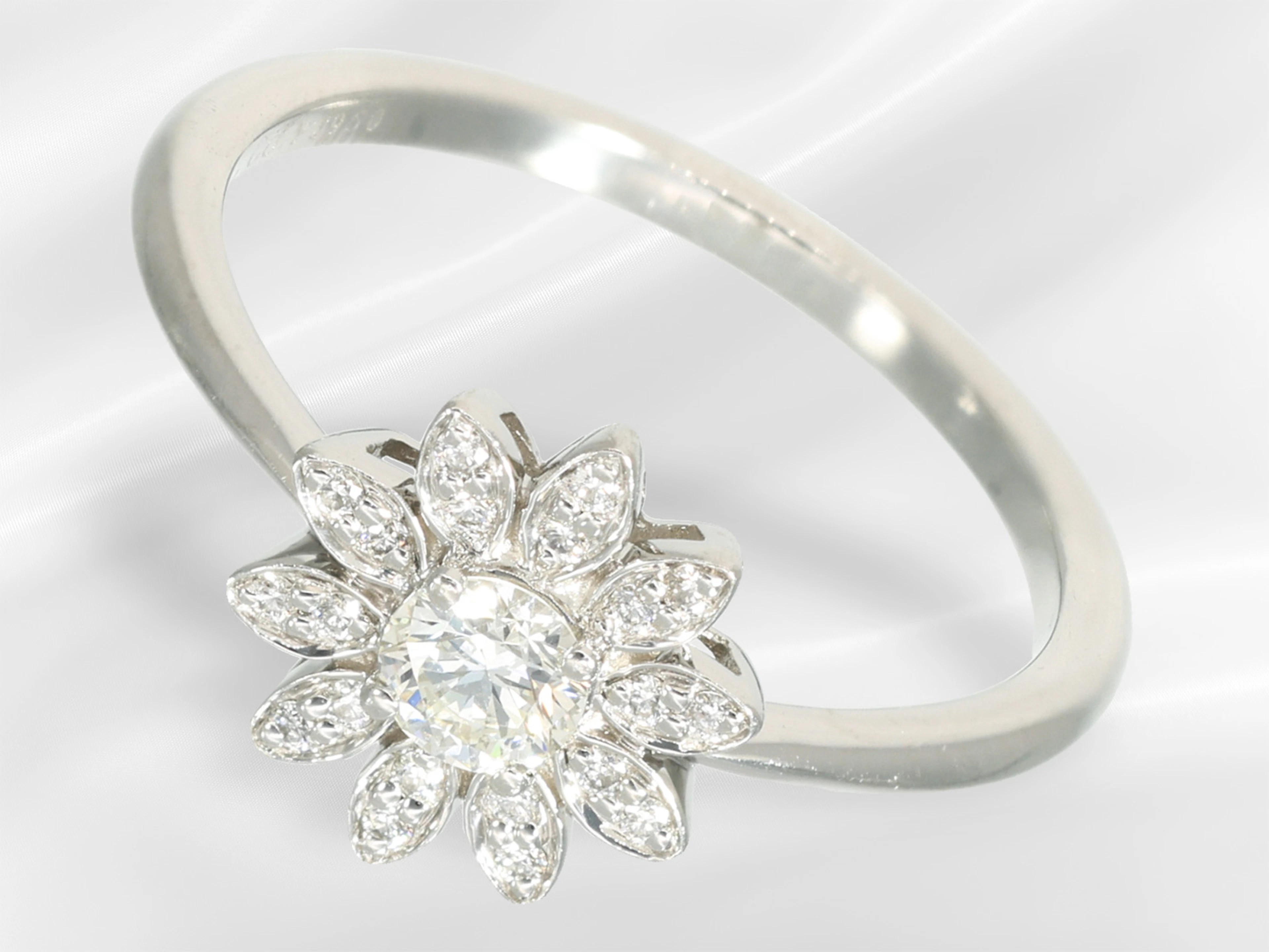 Ring: a fine 950 platinum and goldsmith's ring from Tiffany & Co.