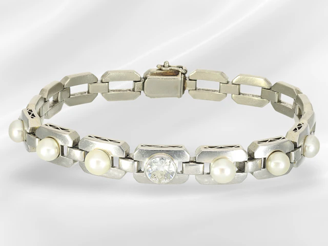 Bracelet: vintage white gold goldsmith's work featuring pearls and
