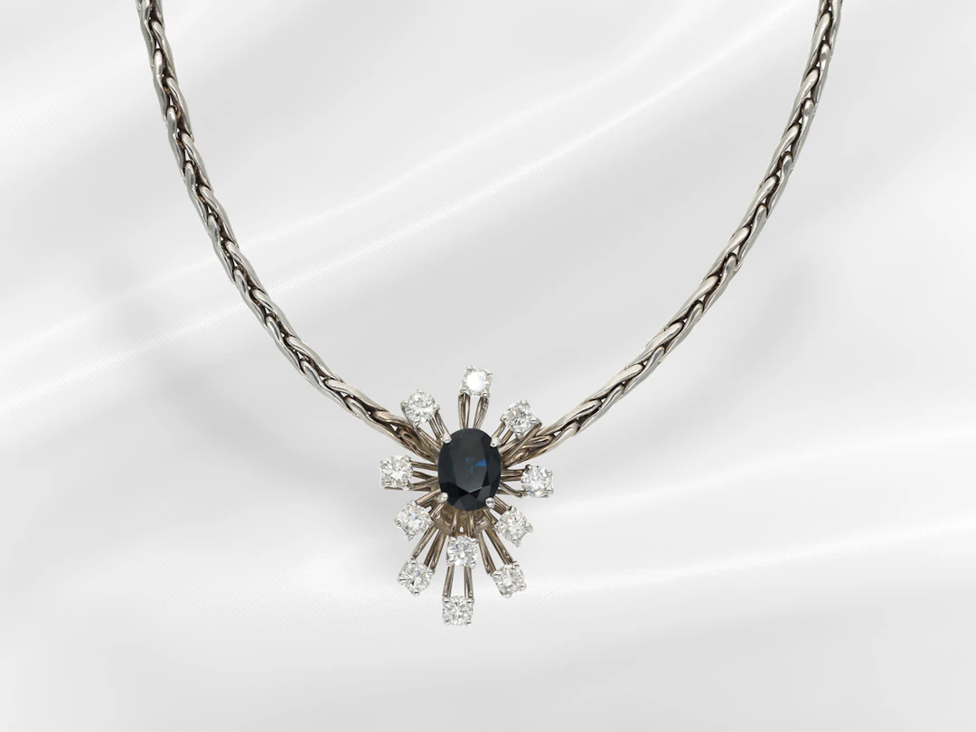 Necklace: vintage centre-piece necklace with sapphire and brilliant-cut