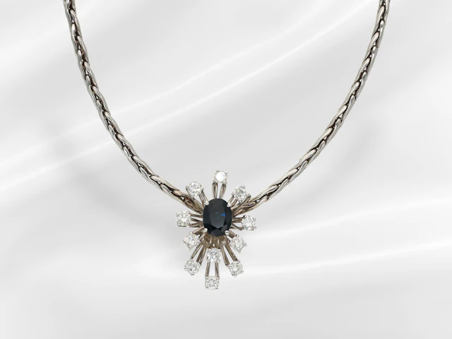 Necklace: vintage centre-piece necklace with sapphire and brilliant-cut