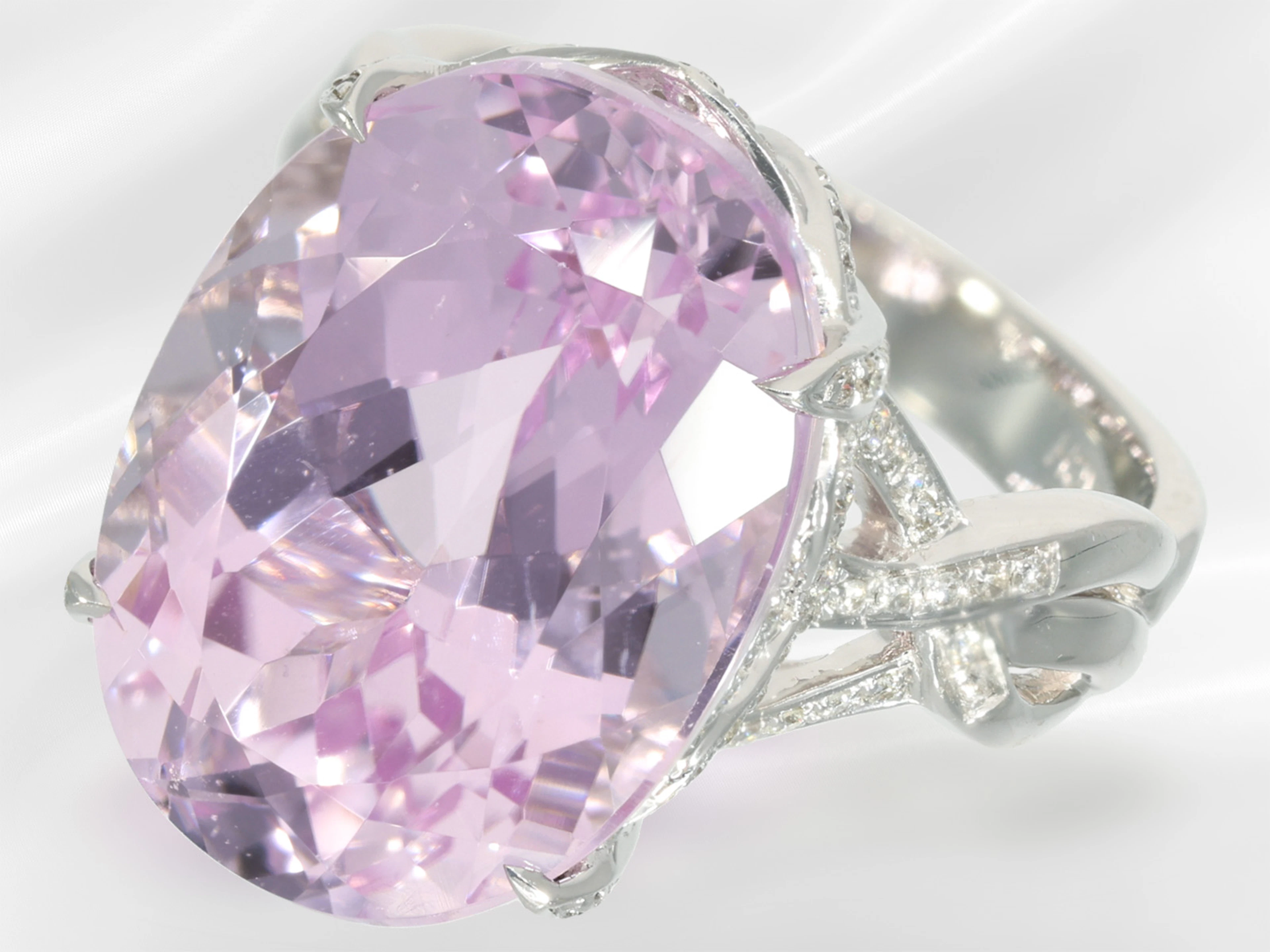 Ring: modern, as good as new diamond ring with a pink gemstone, large