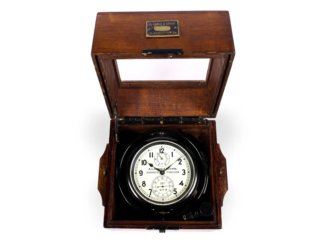Marine chronometer: A. Lange & Söhne Kriegsmarine chronometer No.