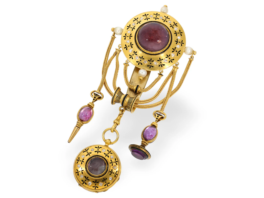 Pendant watch: Extremely rare gold and enamel chatelaine watch ‘Etruscan