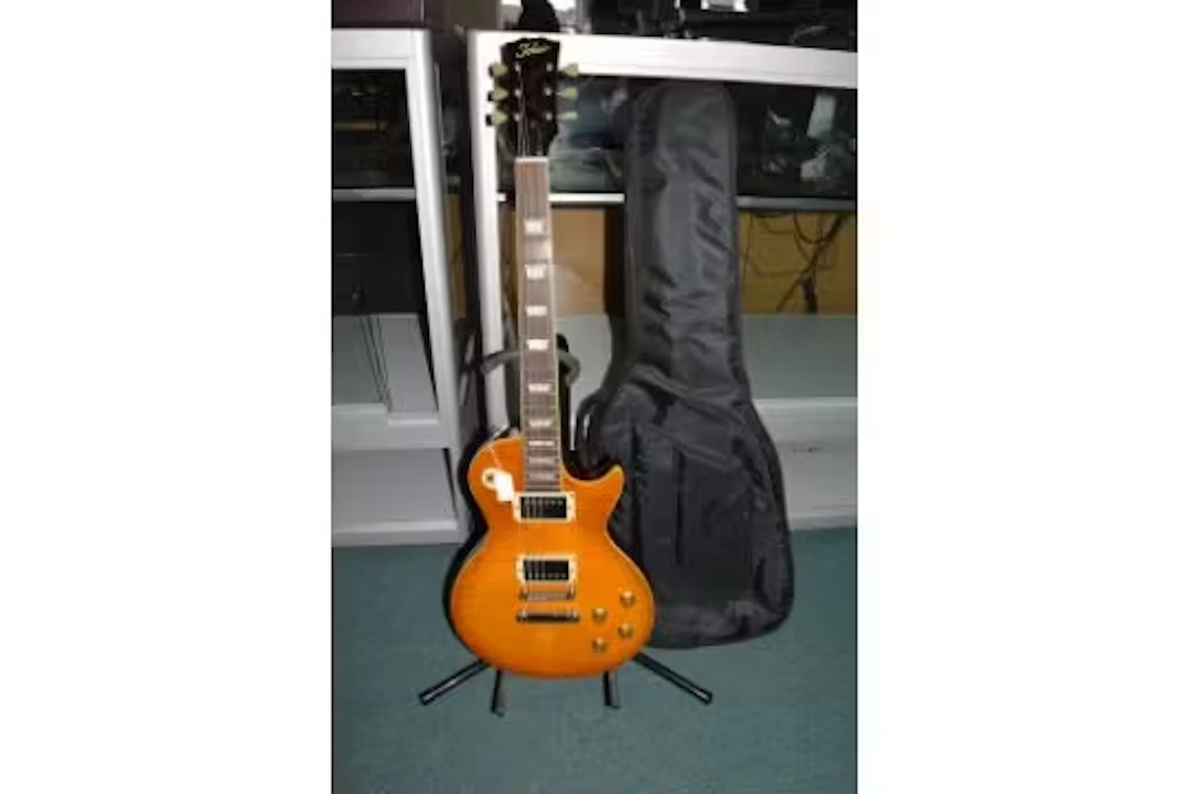 Tokai Love Rock Liz Paul Copy Electric Guitar with Soft Body Case