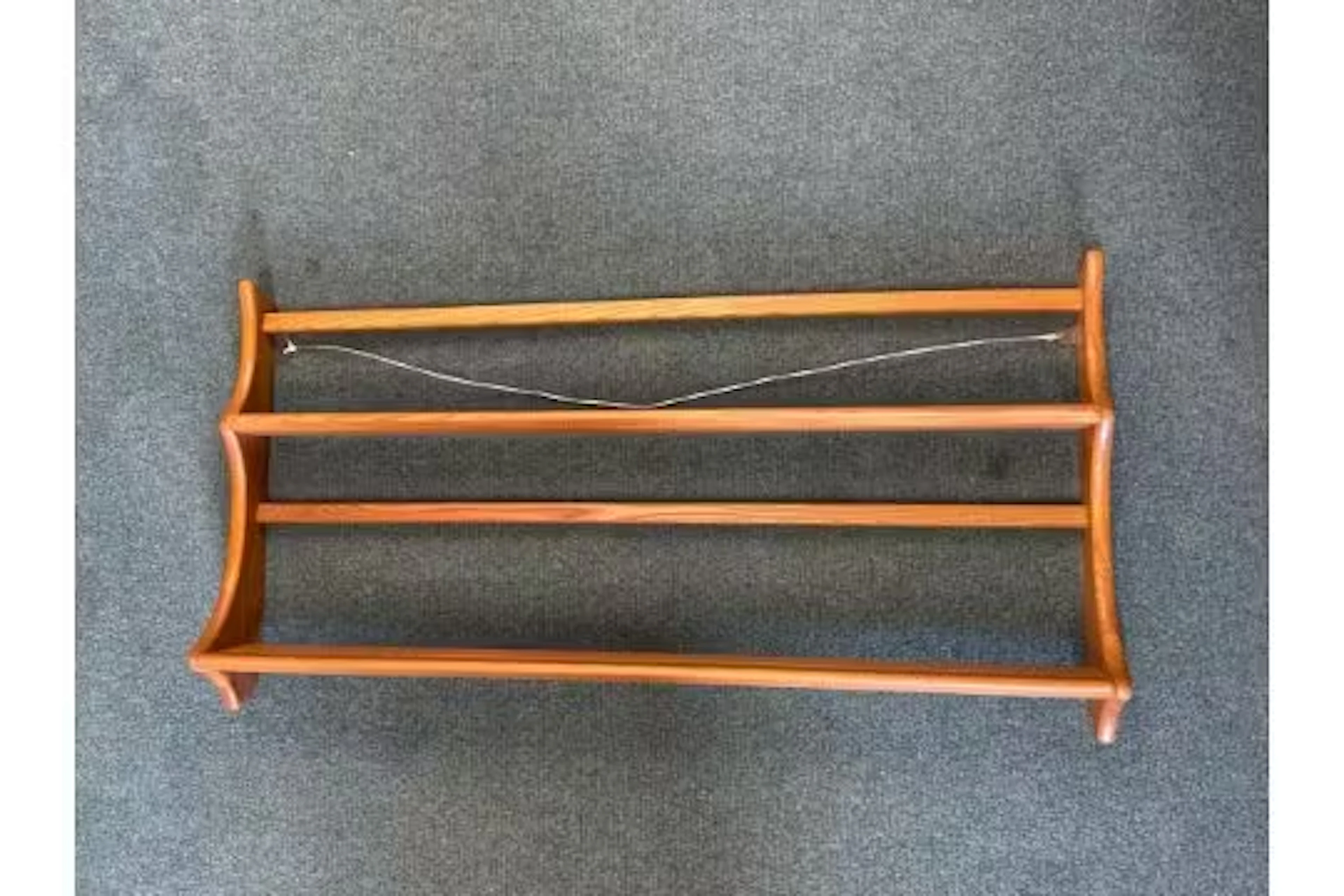Ercol Elm Windsor Open Plate Rack