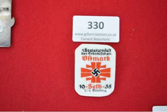 Porcelain Day Badge – Rectangular white porcelain badge inscribed