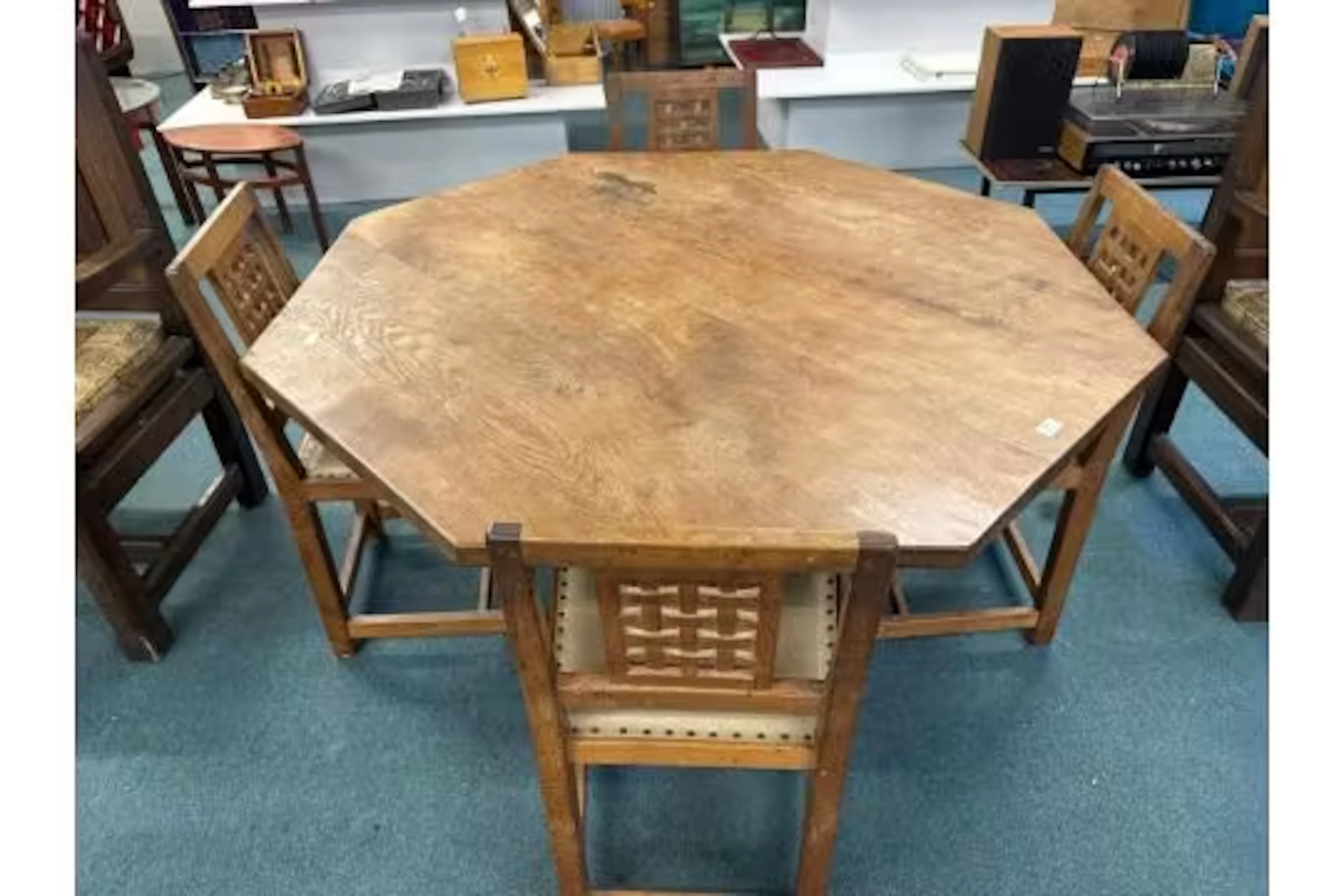 Squirrelman English Oak Octagonal Dining Table with Four Chairs