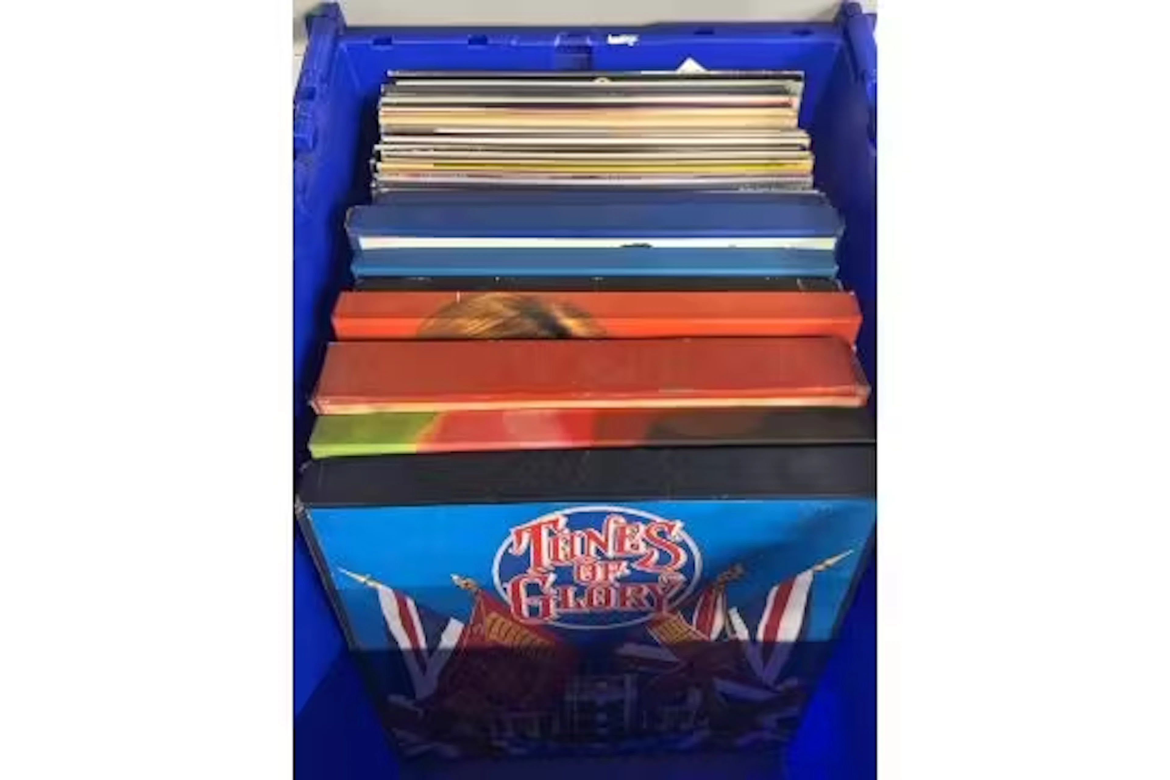Box of music vinyls (box not included)