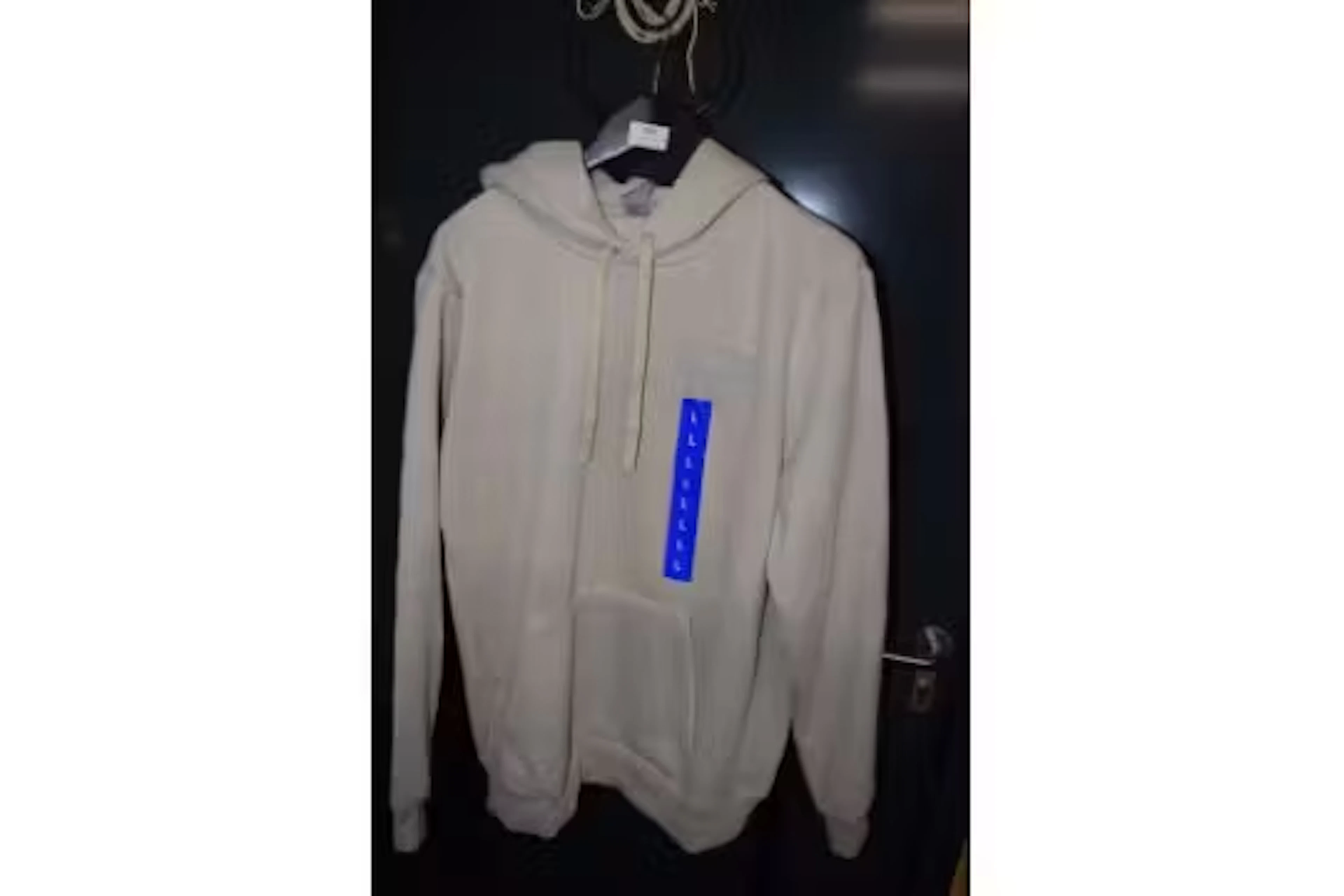 *Puma Hoodie Size: L
