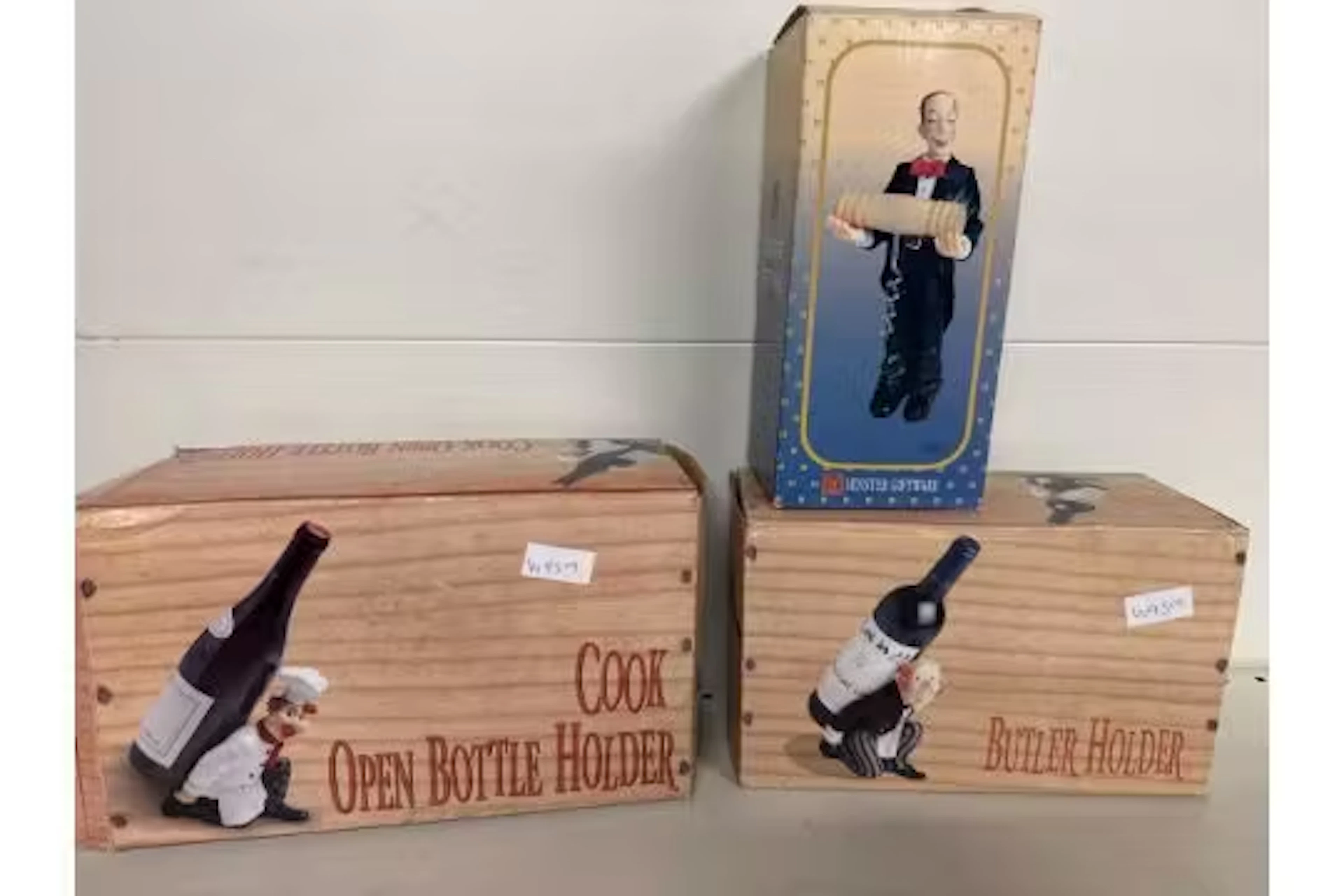 2 x wine bottle holders and Butler figurine holding a corkscrew