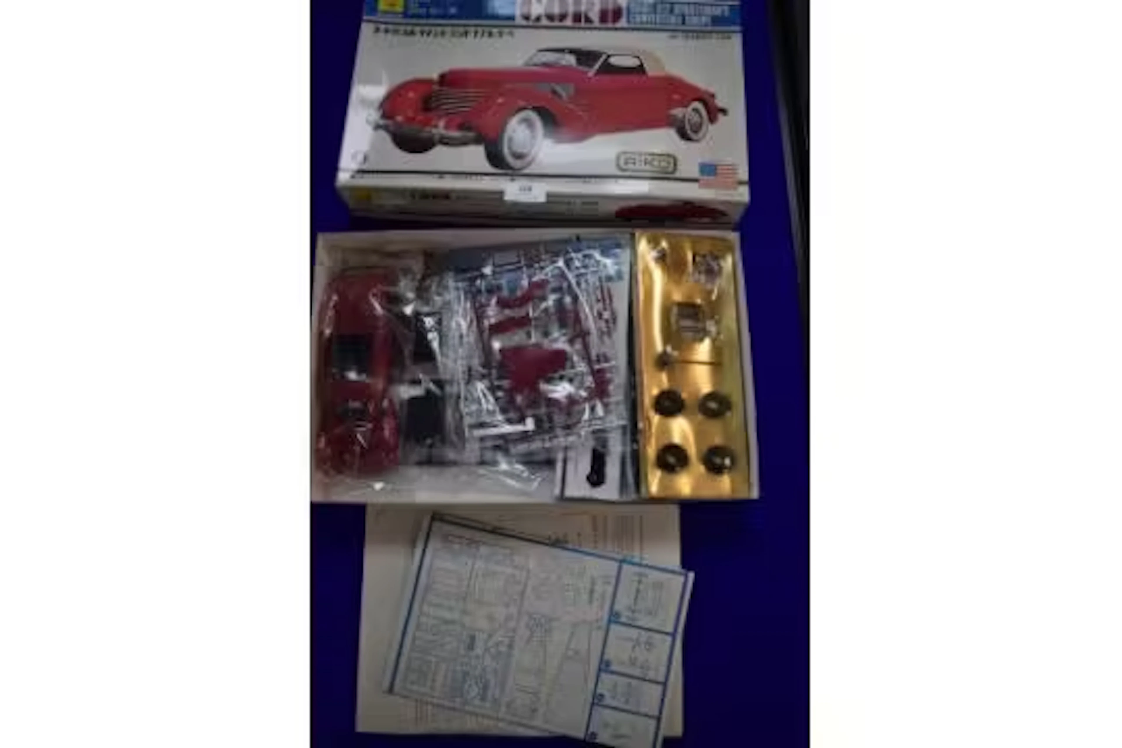 Sankyo Motorised Classic Car 1:24 Scale Kit for Accord Model 812 Sportsman