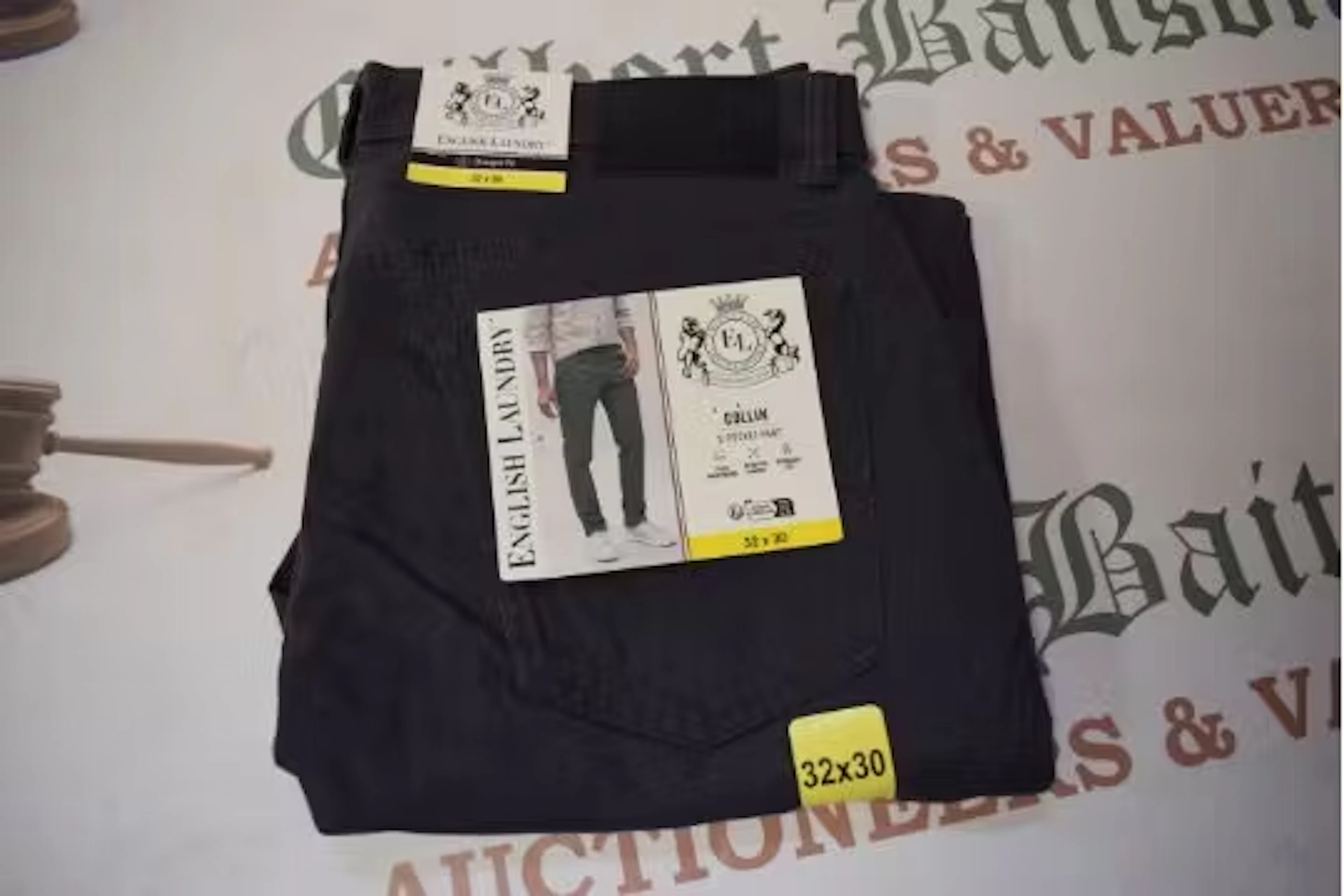 *English Laundry Men’s Grey Trousers Size: 32x30