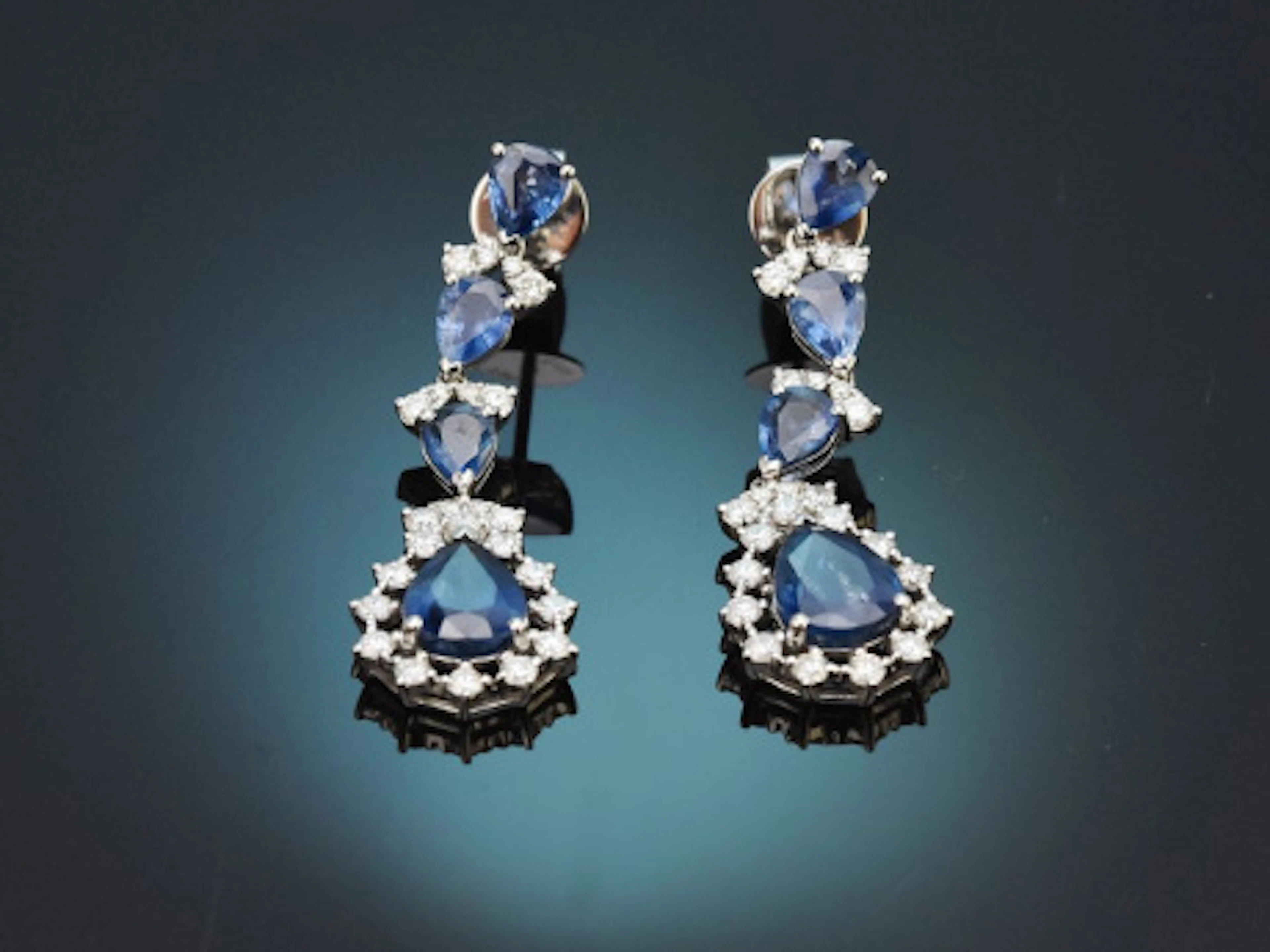 Classy Blue! Elegante Saphir Ohrringe mit Diamanten aus Weißgold 750