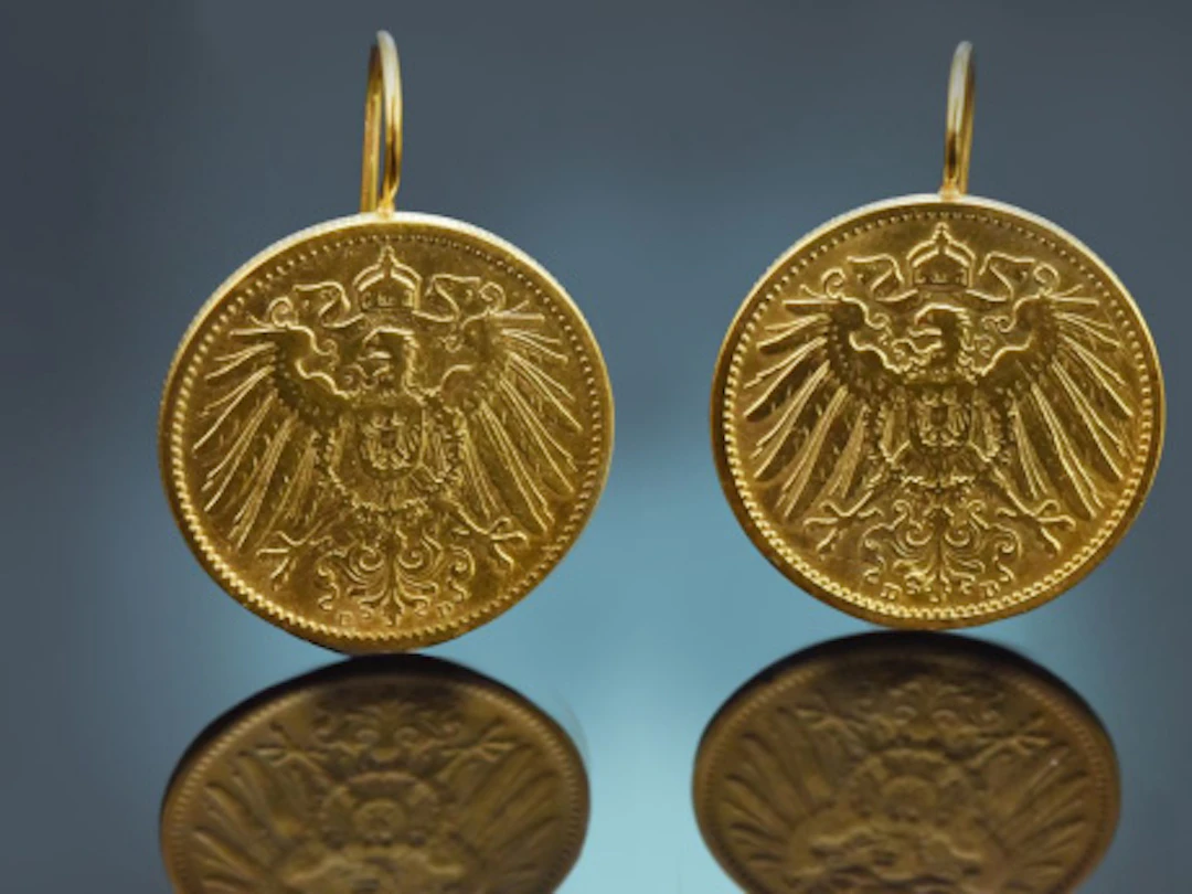 Hübsche Trachten Münz Ohrringe aus vergoldetem Silber