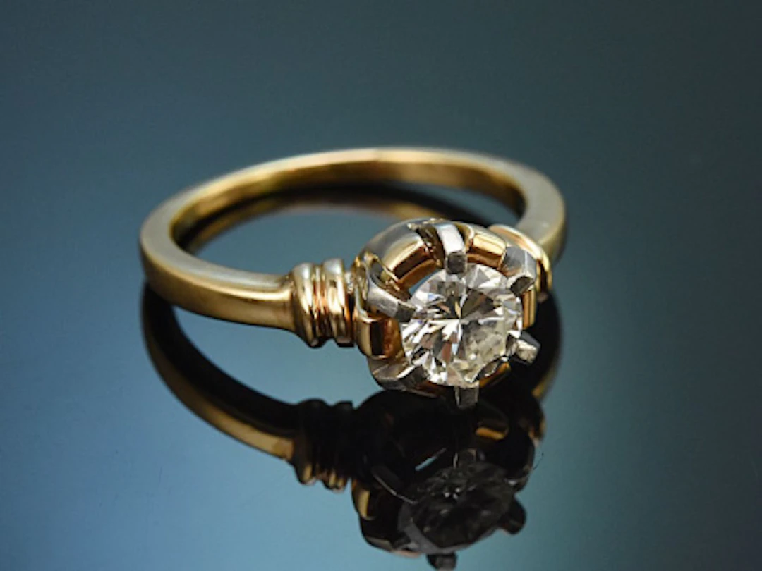 Um 1950! Vintage Solitär Ring mit feinem 0,7 ct Brillant aus Gold 585