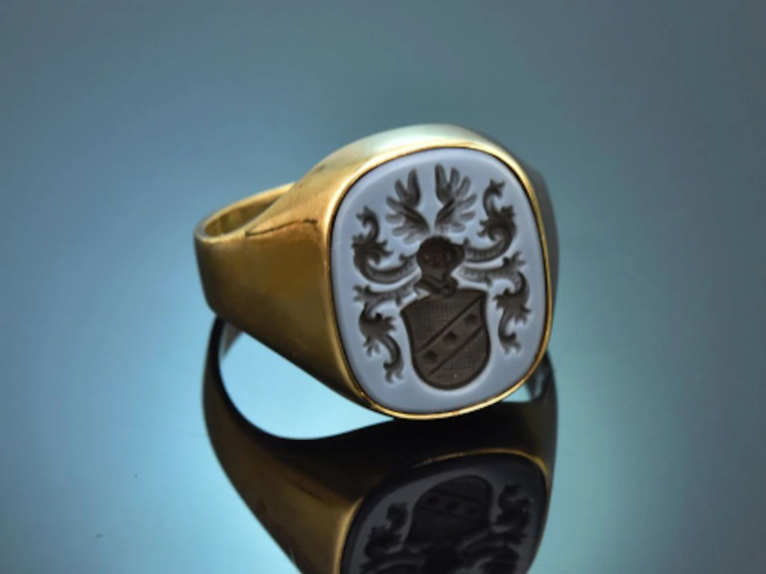 Um 1965! Klassischer Herren Siegel Ring mit Wappengravur aus Gold 585