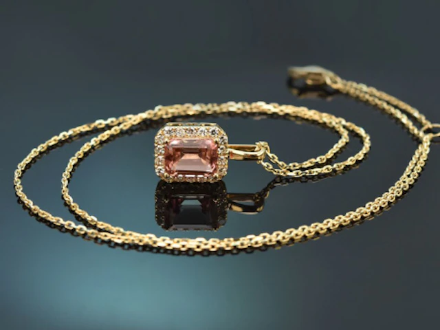 Fine Rose! Edler Turmalin Diamant Anhänger mit Kette aus Gold 585