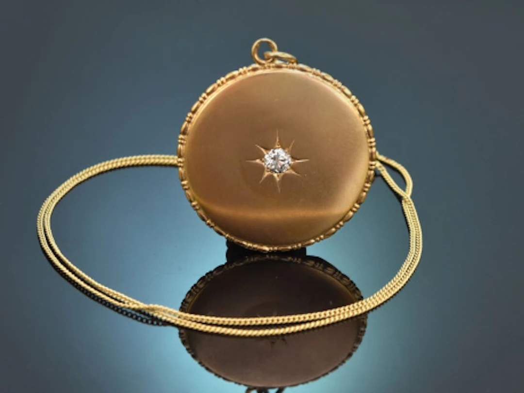 München um 1890! Antiker Medaillon Anhänger mit Kette 0,2 ct Altschliffdiamant