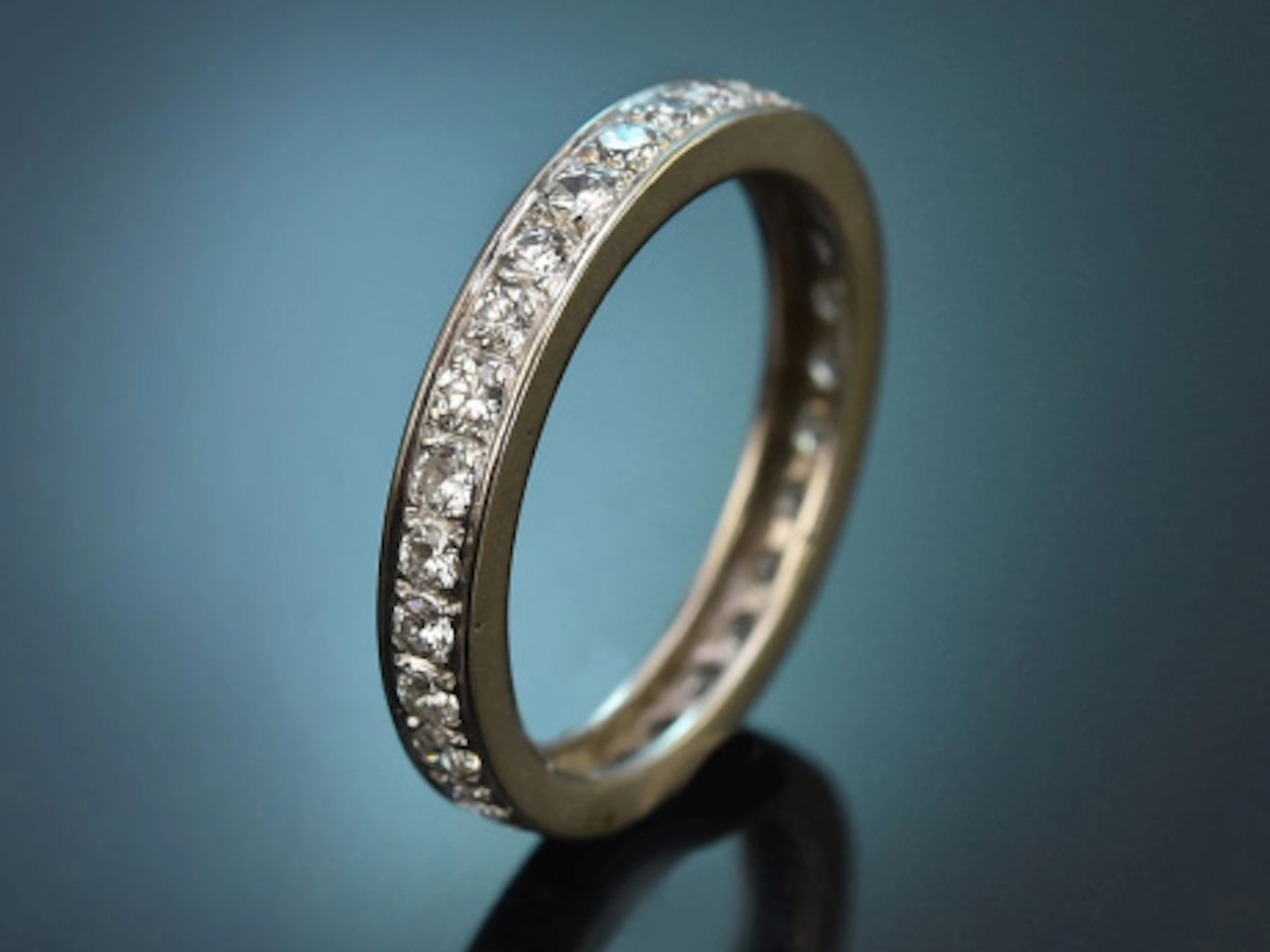 München um 1985! Hochwertiger Memory Alliance Ring mit 1,2 ct Brillanten