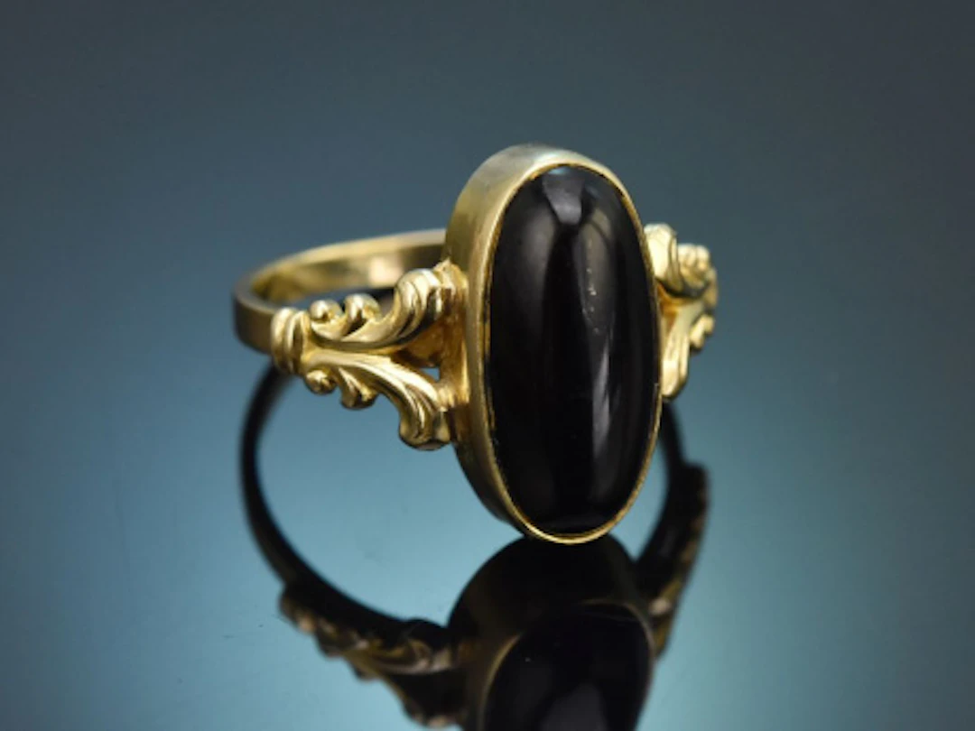 Pforzheim um 1950! Ring mit Onyx aus Gold 333