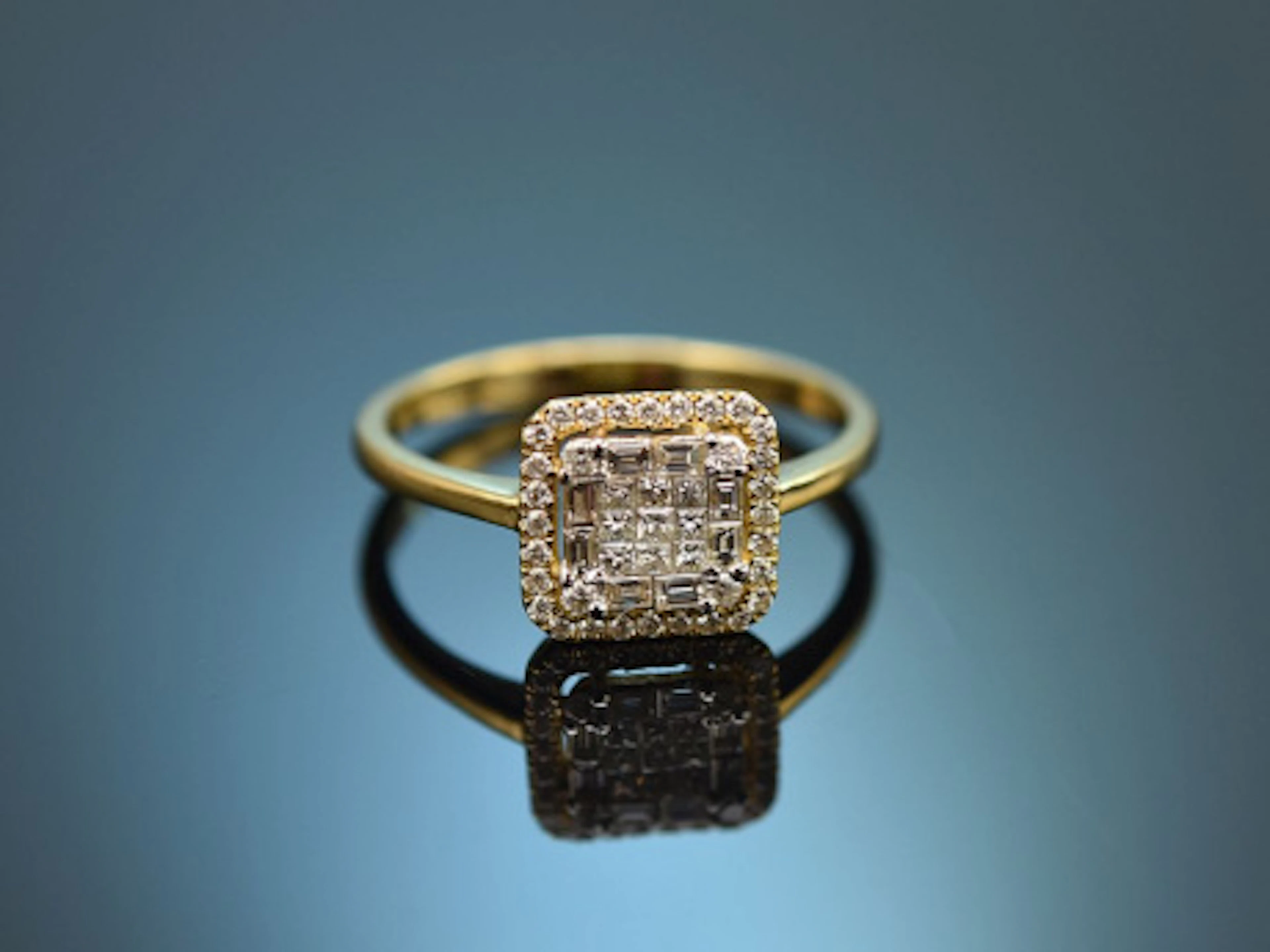 Außergewöhnlicher Diamant Ring 0,45 Carat aus Gold 750