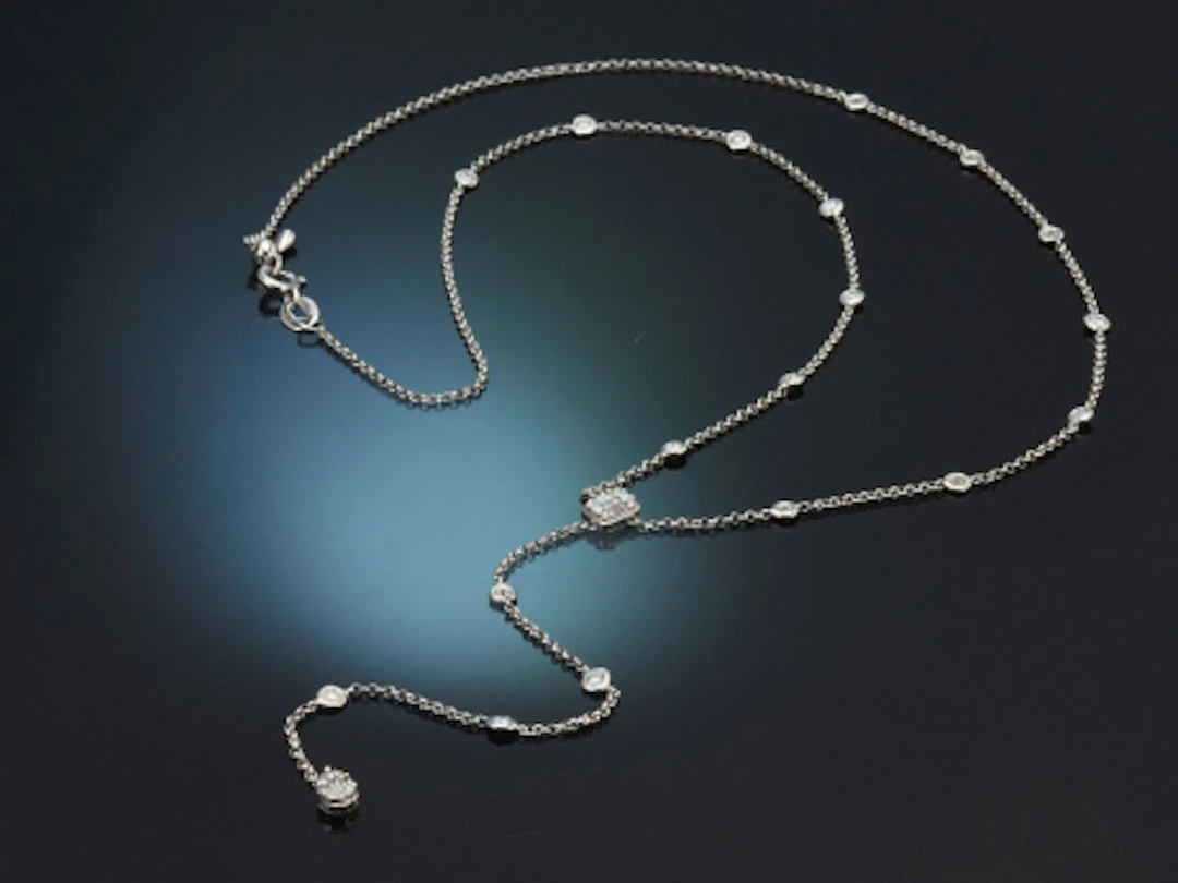 Wundervolles Y-Collier mit 0,6 ct Diamanten aus Weißgold 750