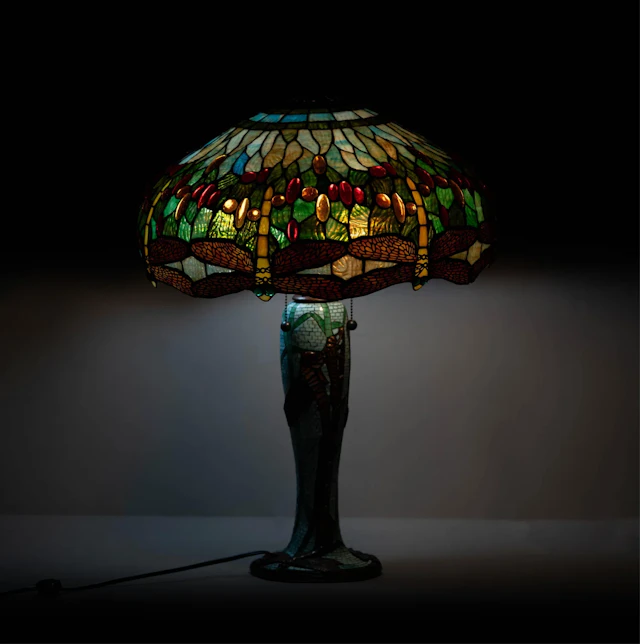 An Art Glass Dragonfly Motif Table Lamp