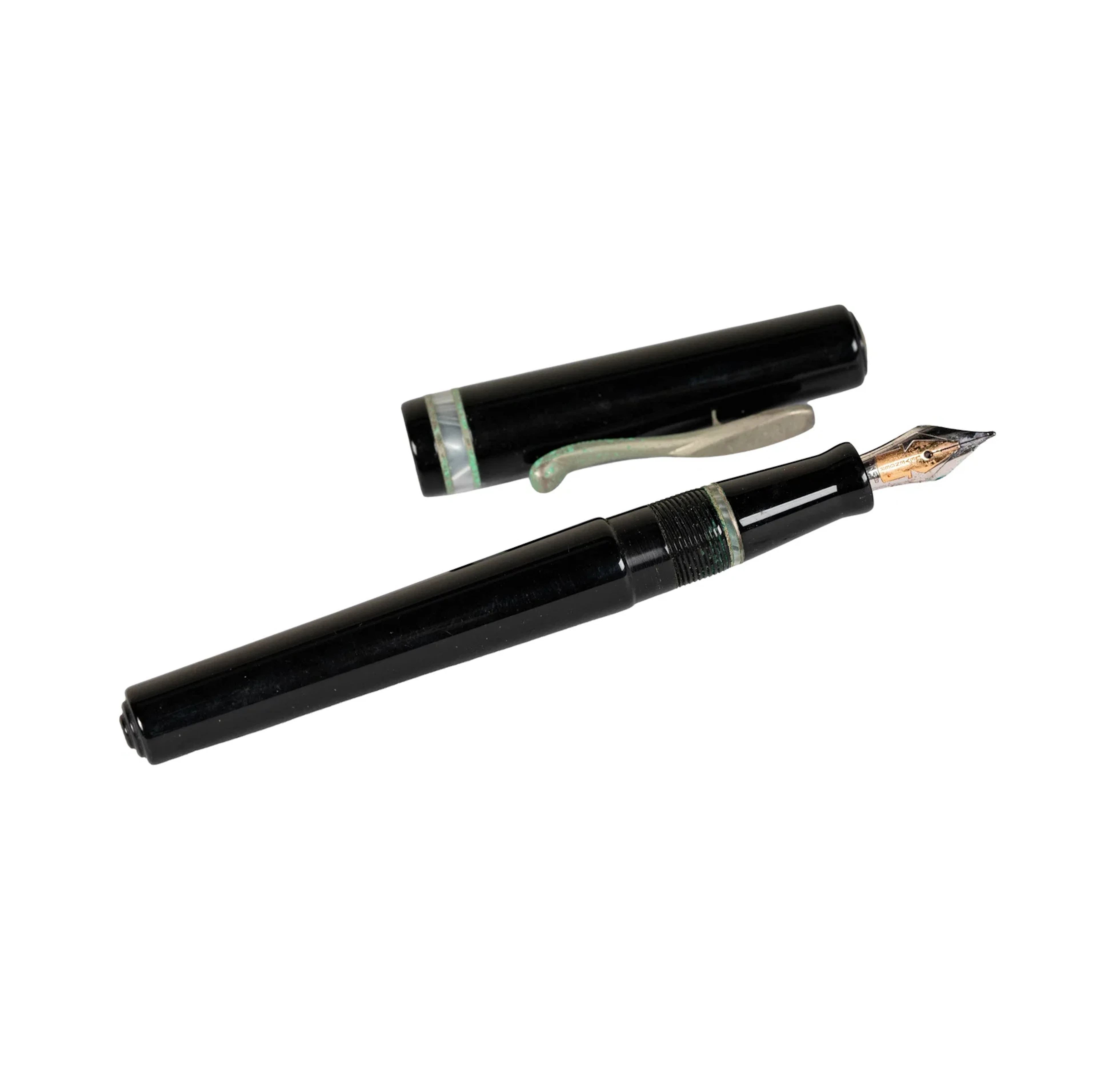Levenger Visconti Tuxedo Voyager Fountain Pen