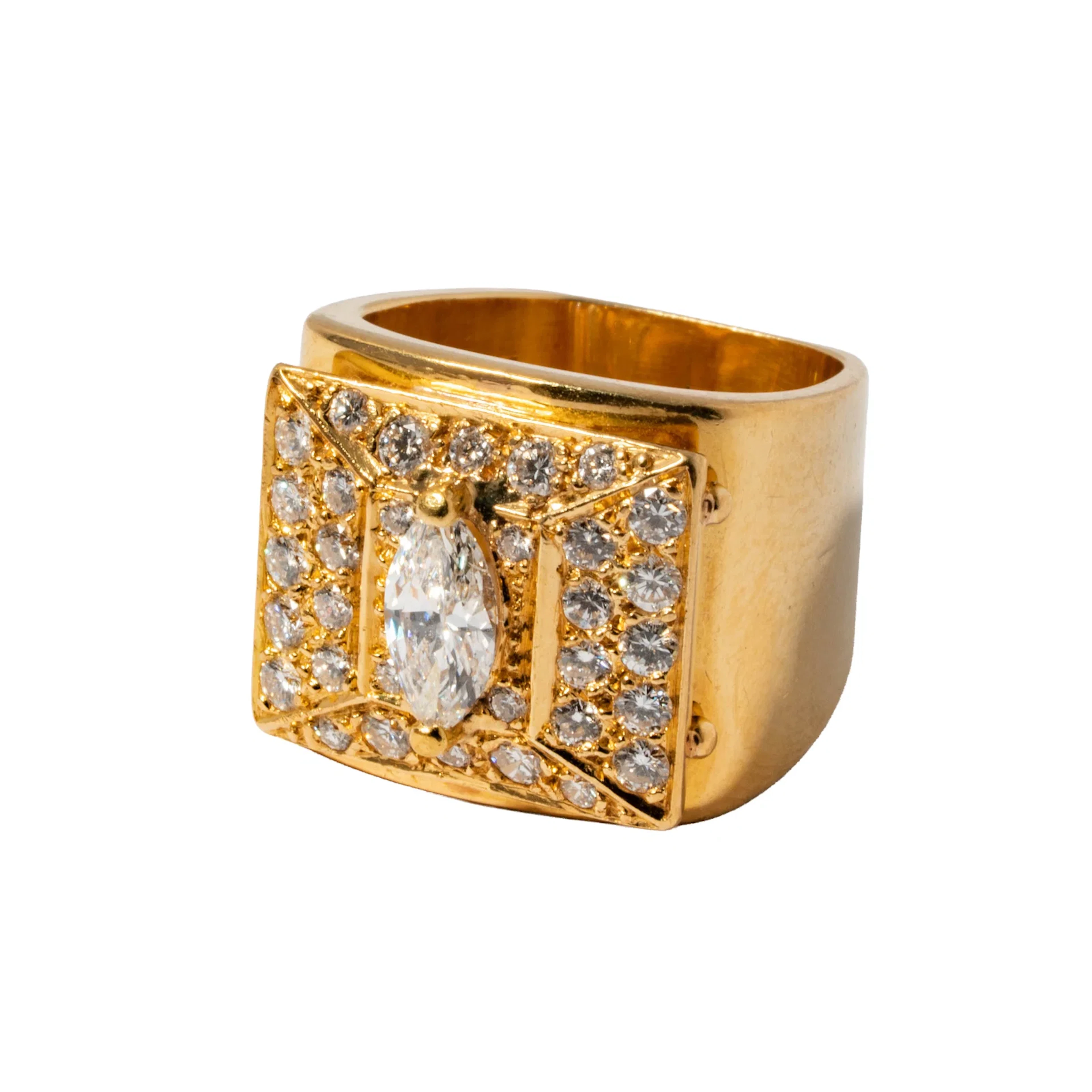 18 Karat Yellow Gold Diamond Ring