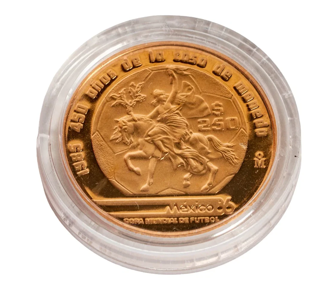 1986 Mexico 250 Peso Gold Coin