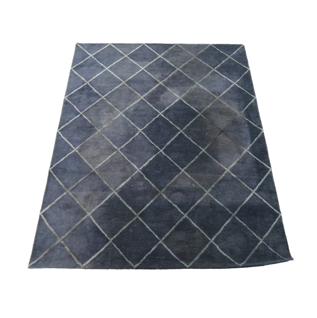 Contemporary Safavieh Area Rug