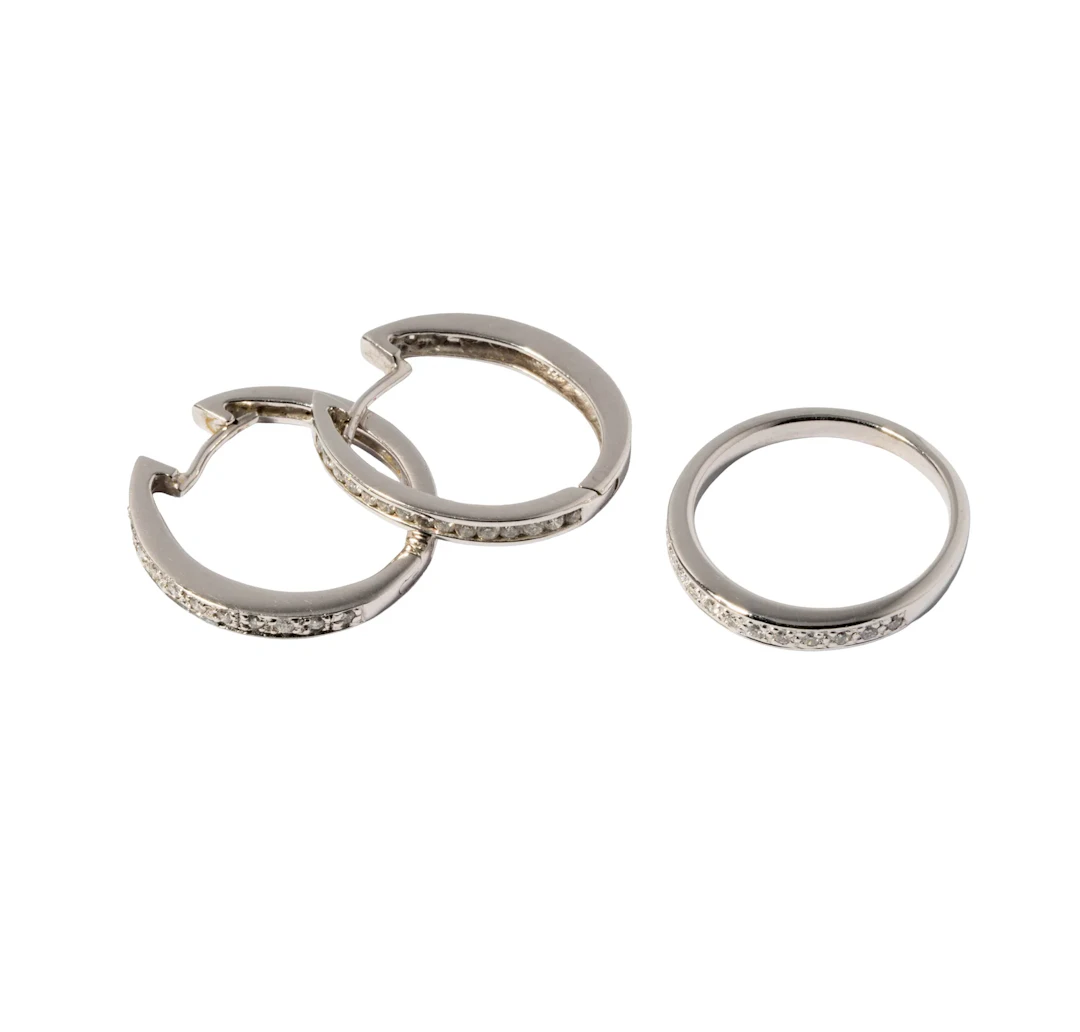 14KT White Gold Diamond Earrings and Diamond Ring Suite