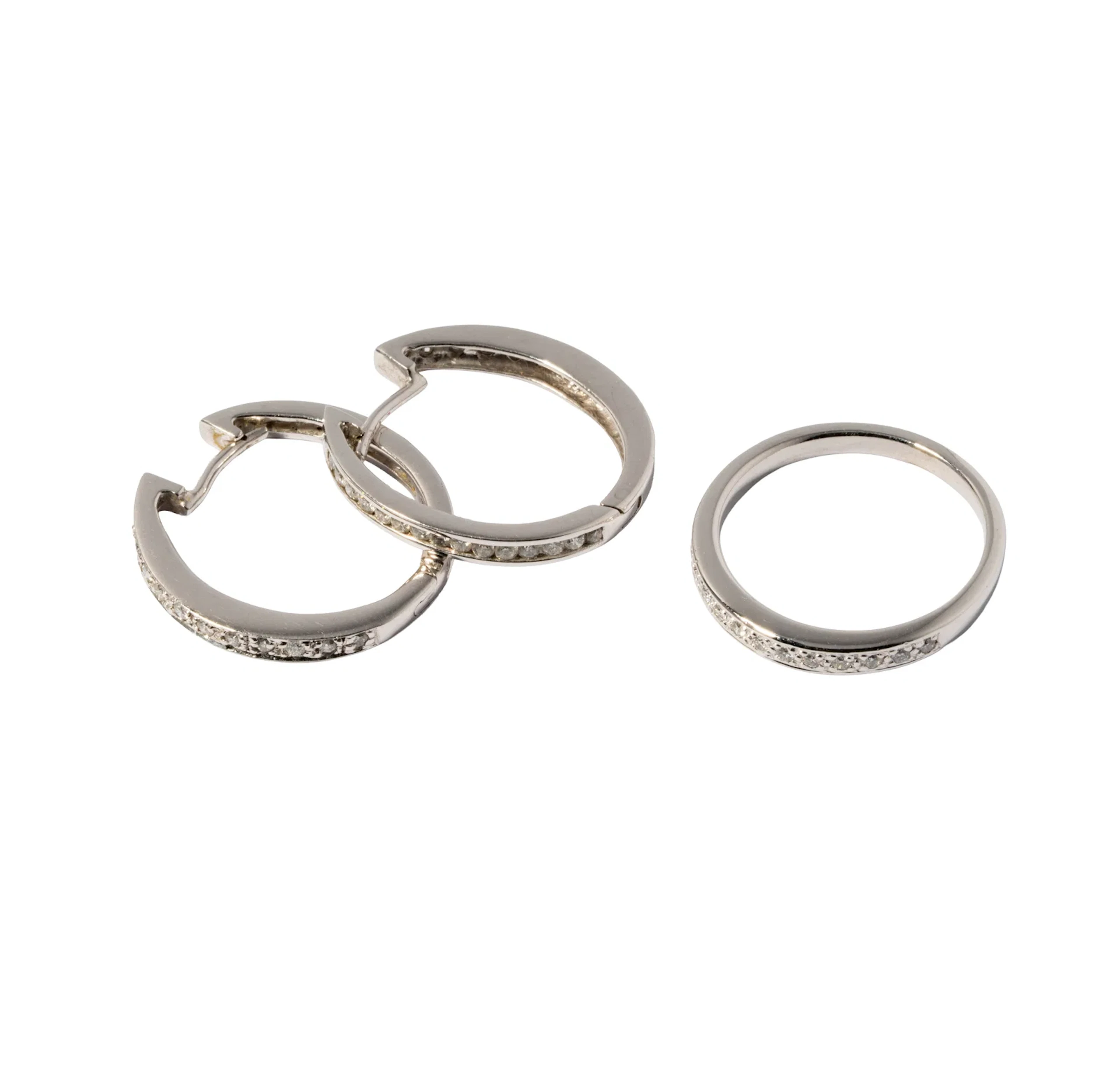 14KT White Gold Diamond Earrings and Diamond Ring Suite